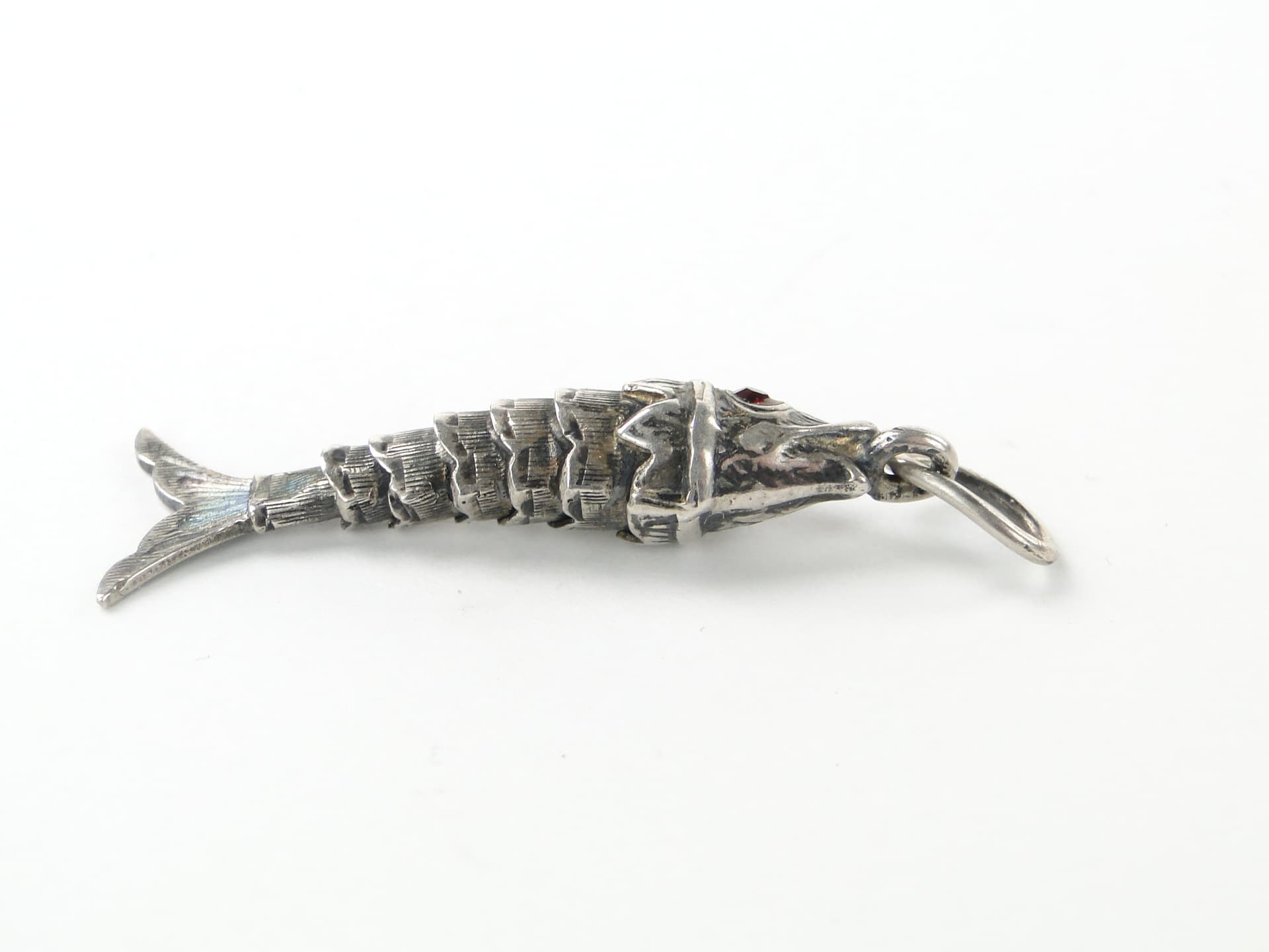 Segmental fish pendant, silver, red ruby, Europe, early 20th century - 350274