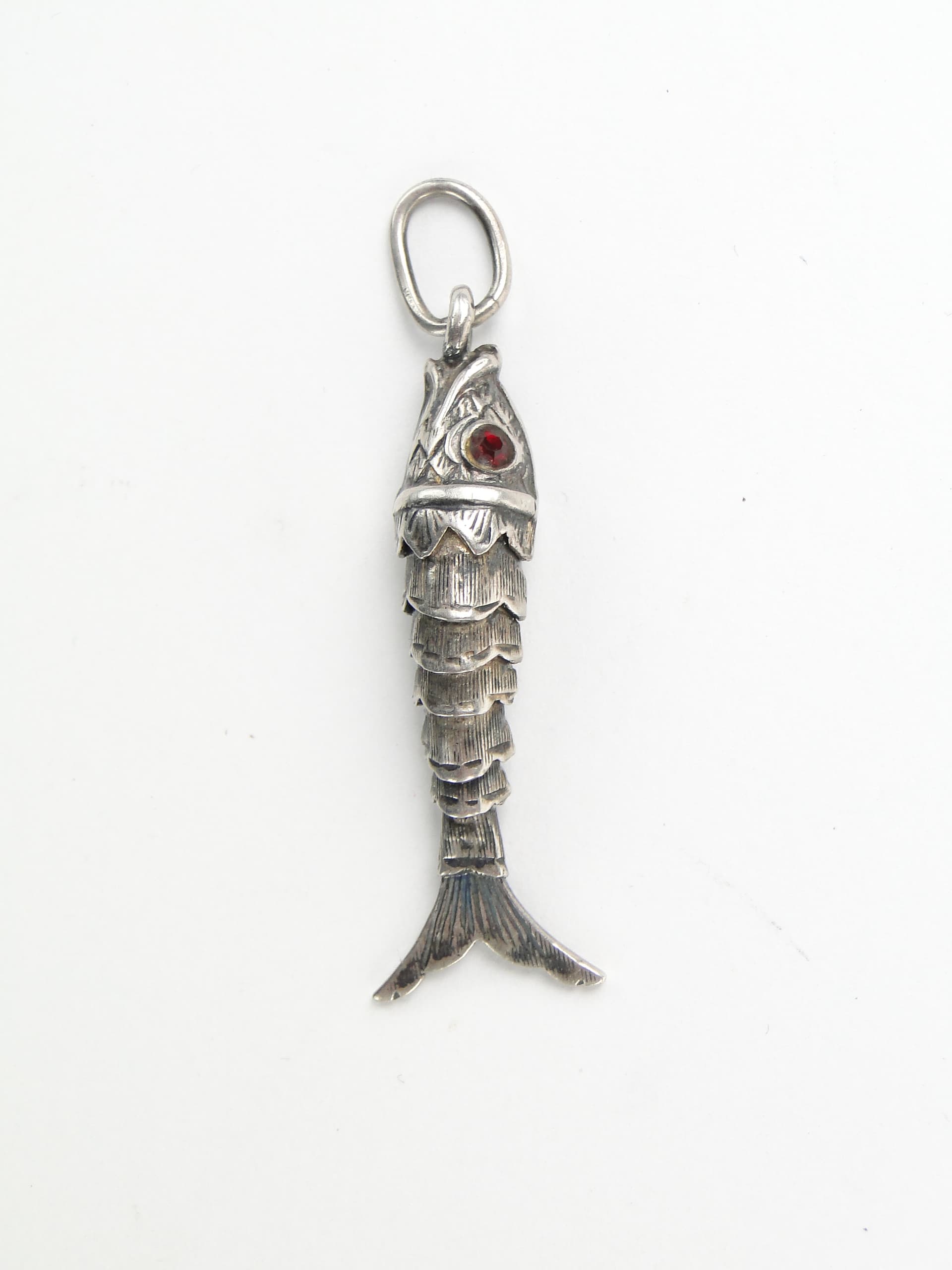 Segmental fish pendant, silver, red ruby, Europe, early 20th century - 350279