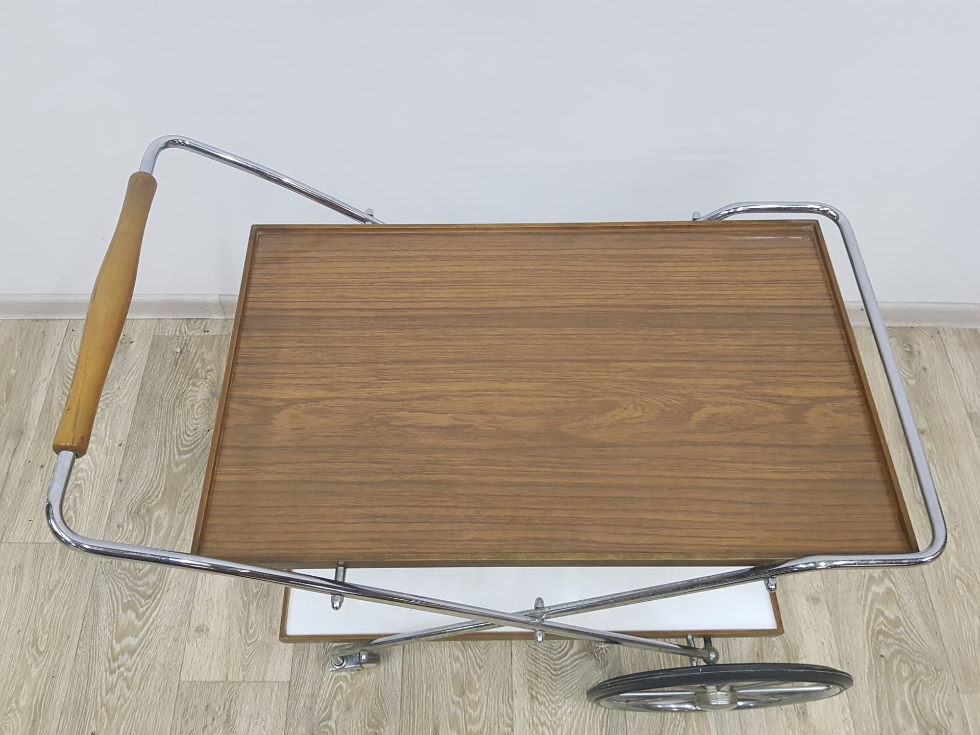 Bar cart Ilse, brown wood, chrome metal, 1960s - 350536
