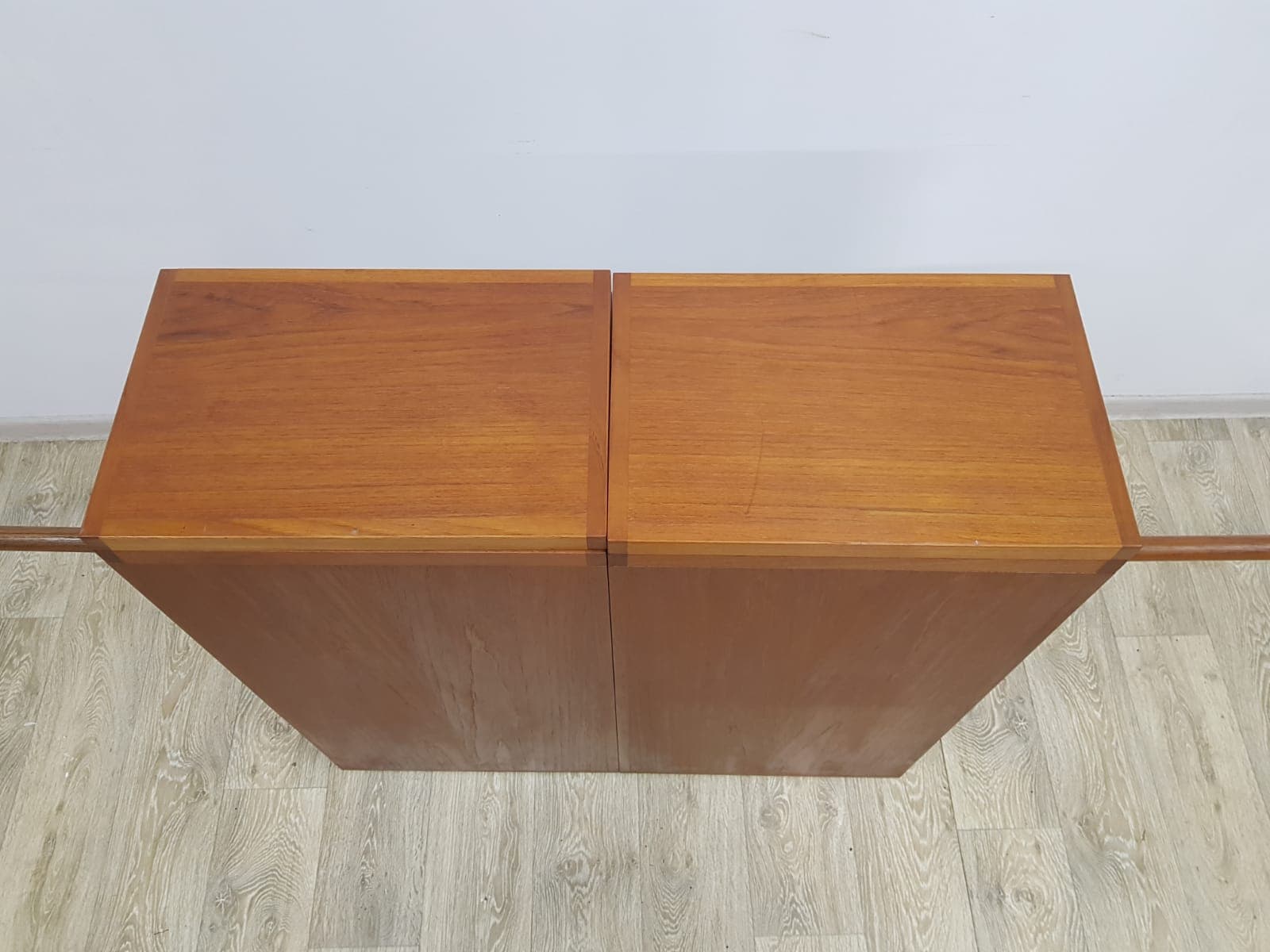 Bar cabinet Reno Wahl Iversen, teak brown, Dyrlund - 350614