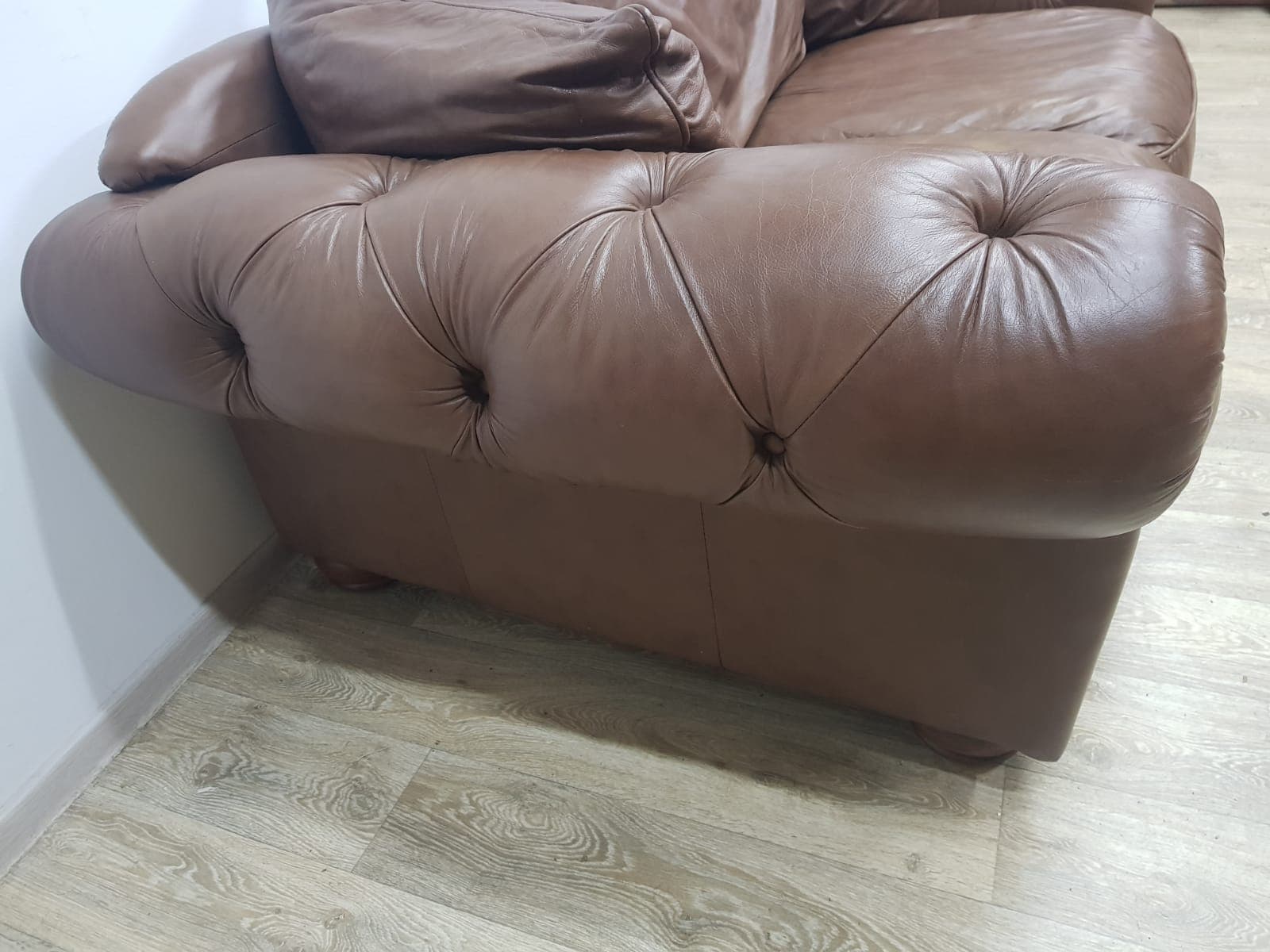 Chesterfield sofa, brown, genuine leather - 350636