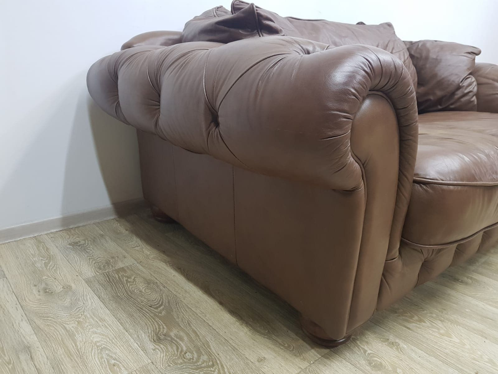 Chesterfield sofa, brown, genuine leather - 350635