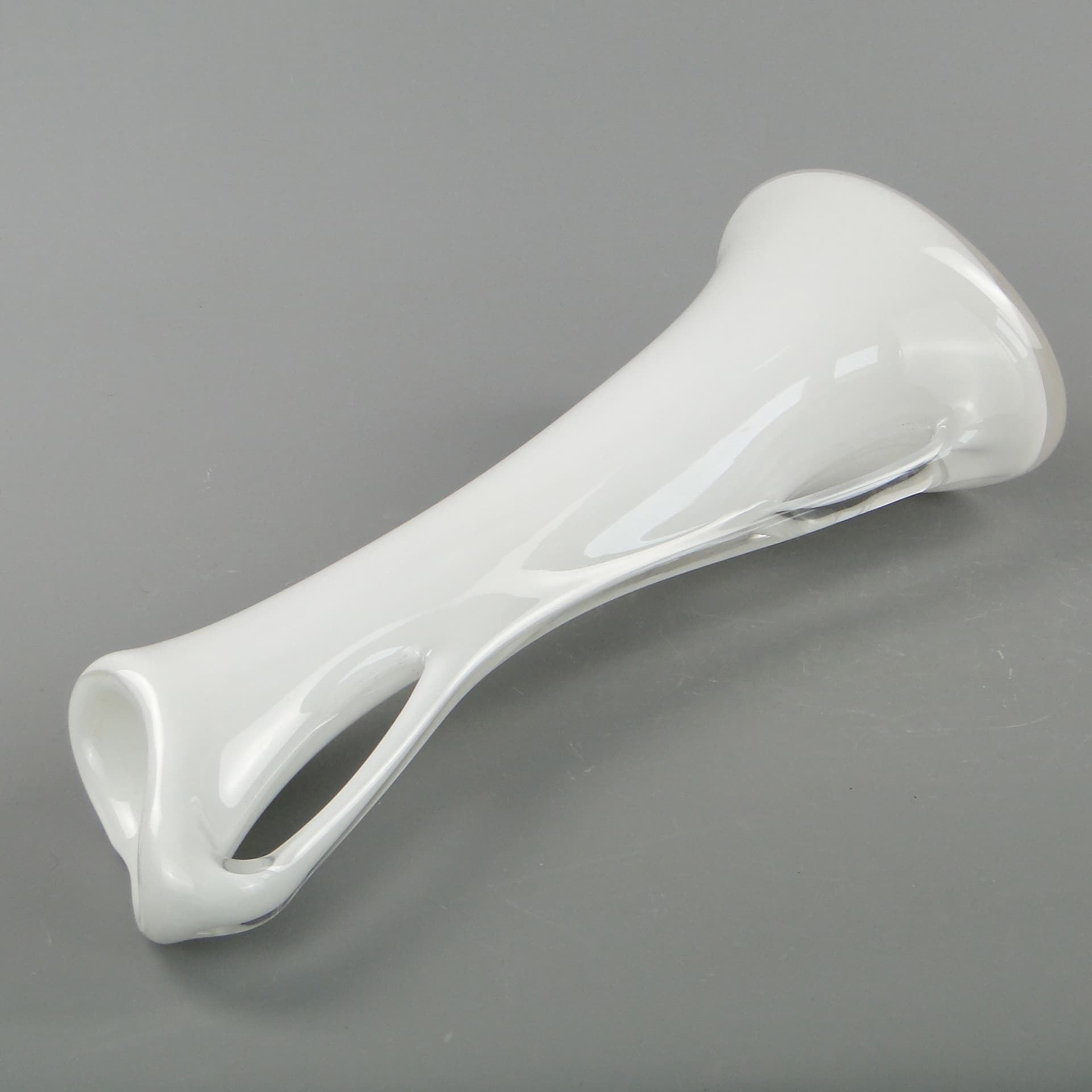 Vase, white glass, by J. Słuczan-Orkusz, Poland, 1980s. - 350718