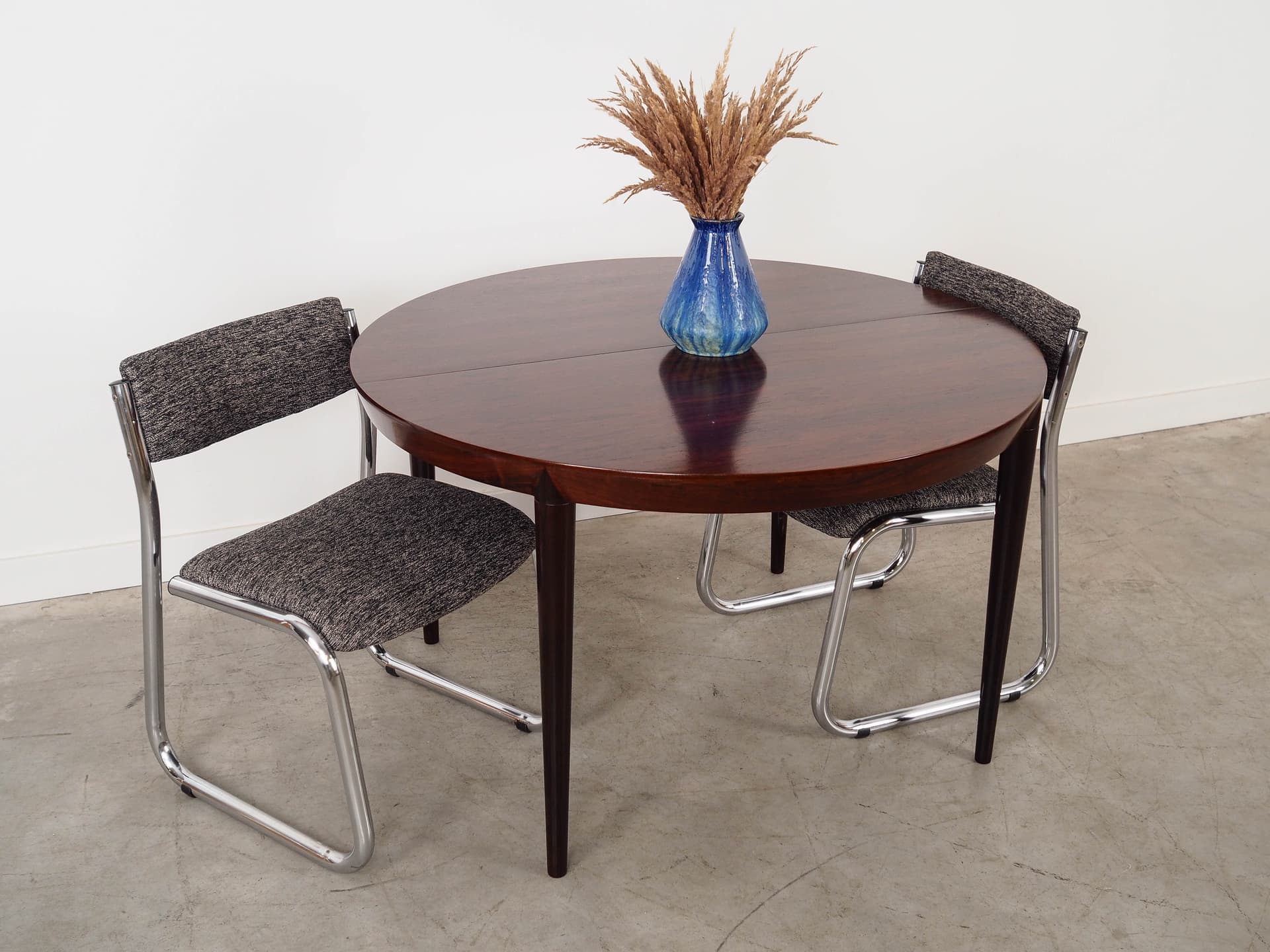 Round dining table, brown-red rosewood, by S. Hansen, Denmark, 1960s. - 350766