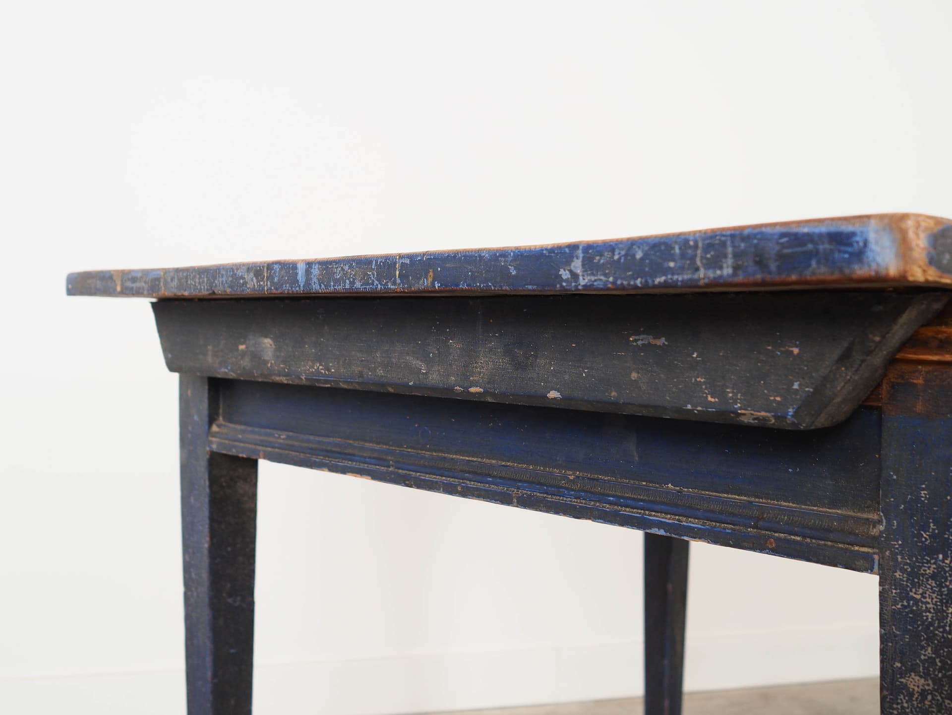 Rectangular table, black pine, Denmark, 1940s. - 350864