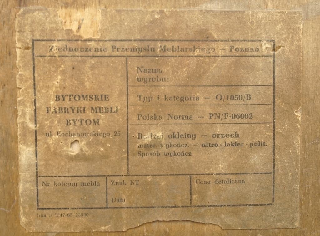 Witryna bytomska PRL, orzech brązowy, szkło, MM ARTE - 350939