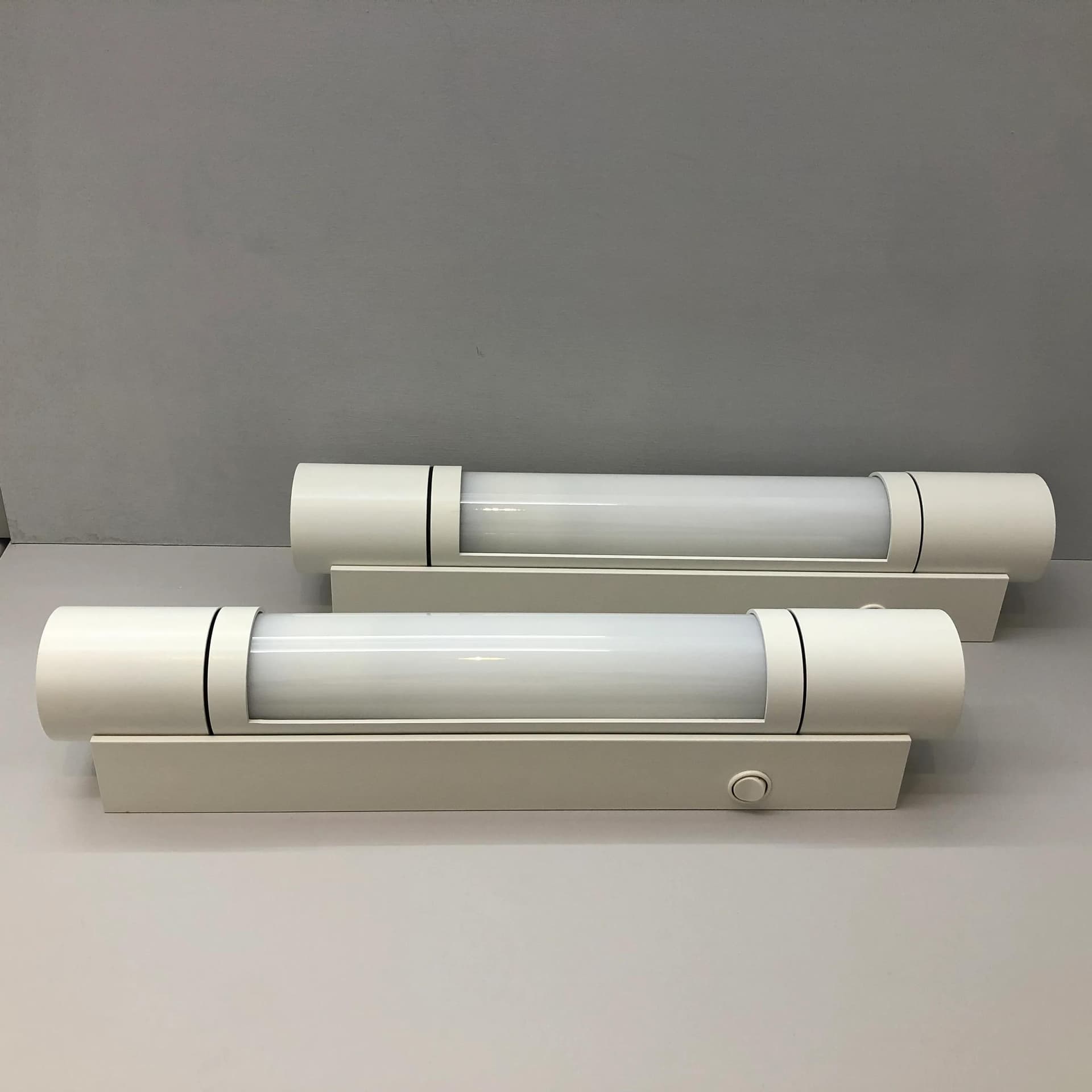 Para kinkietów 7132, biały, aluminium szkło, Glashütte Limburg, Niemcy, lata 90. - 25955