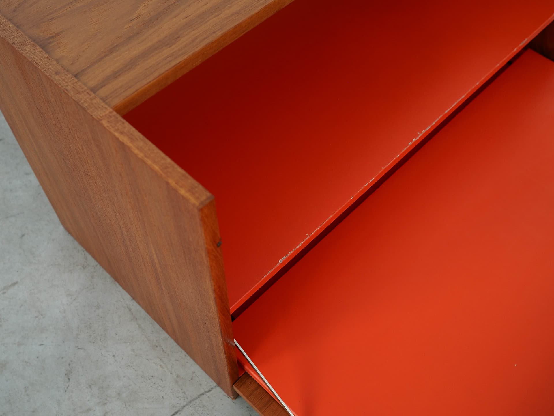 Komoda na gramofon, teak brązowy, Dania, lata 70. - 351008