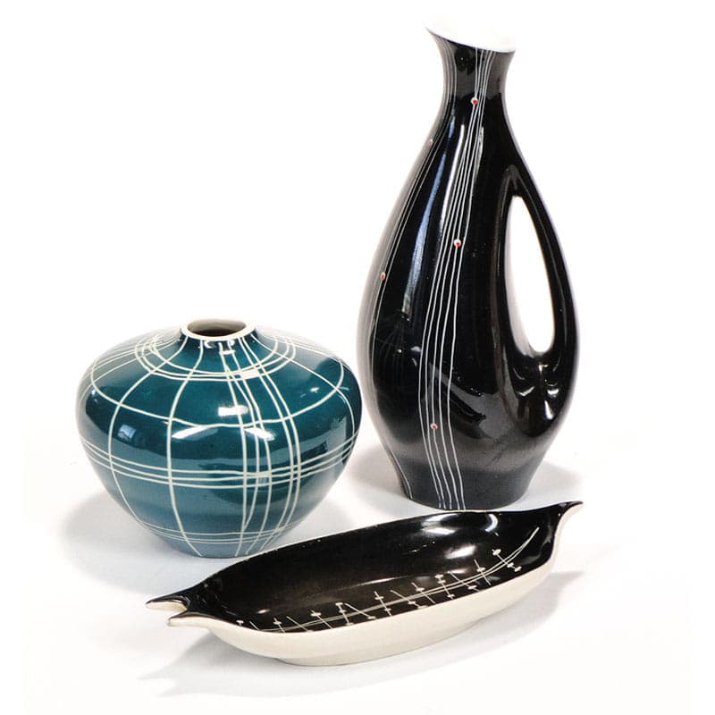 Platter Jaskółka, black white porcelain, Chodzież, Poland, 1970s. - 351127