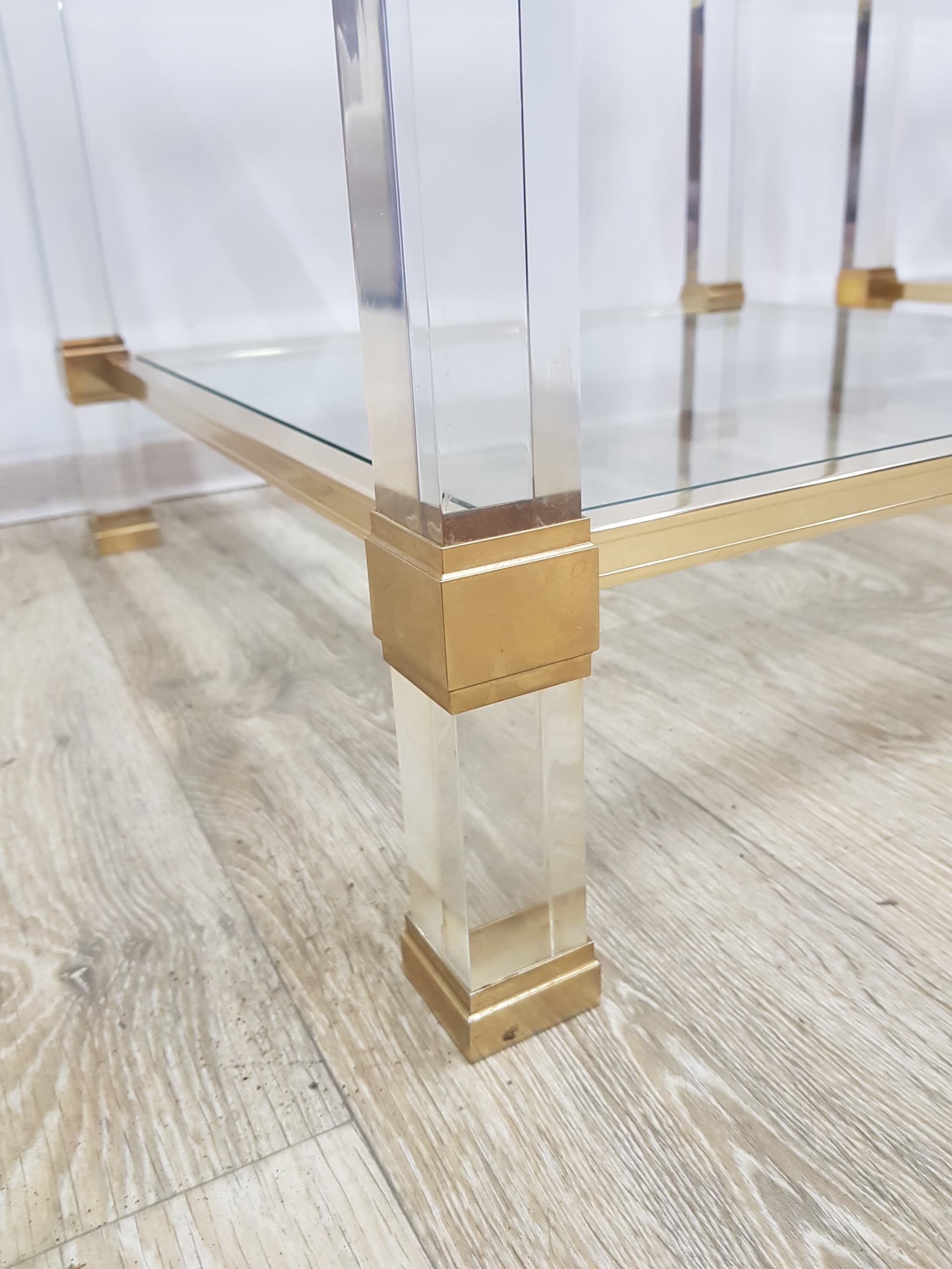 Pair of Hollywood Regency side tables, acrylic transparent, glass transparent, metal gold, by P. Vandel - 351147