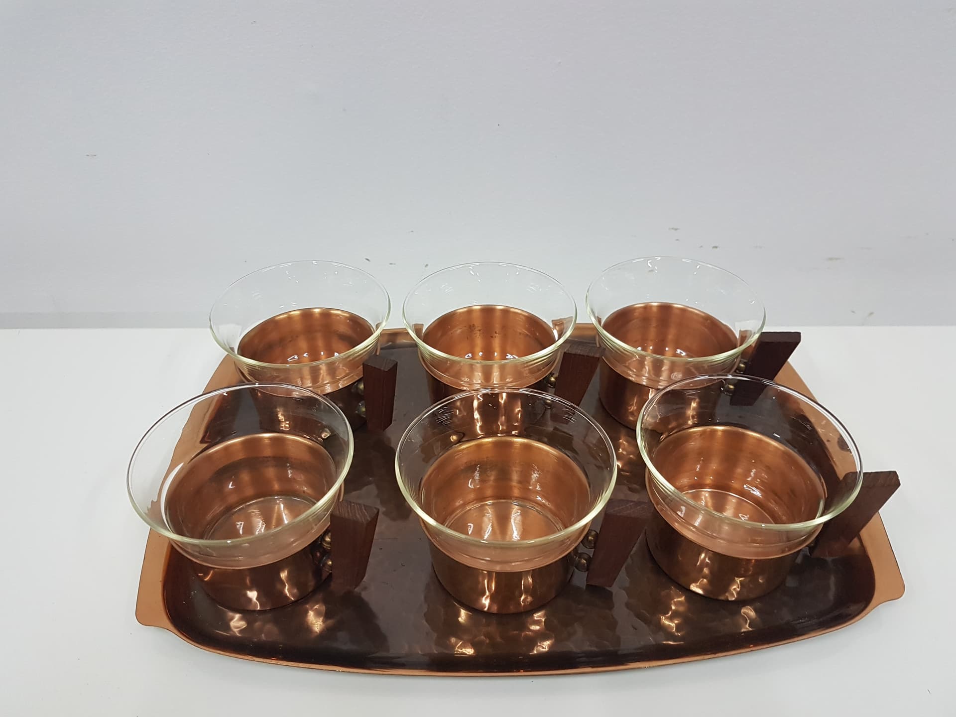 Glass set with tray, Schott Mainz Jenaer Glas, transparent glass, copper gold, teak wood brown - 351175