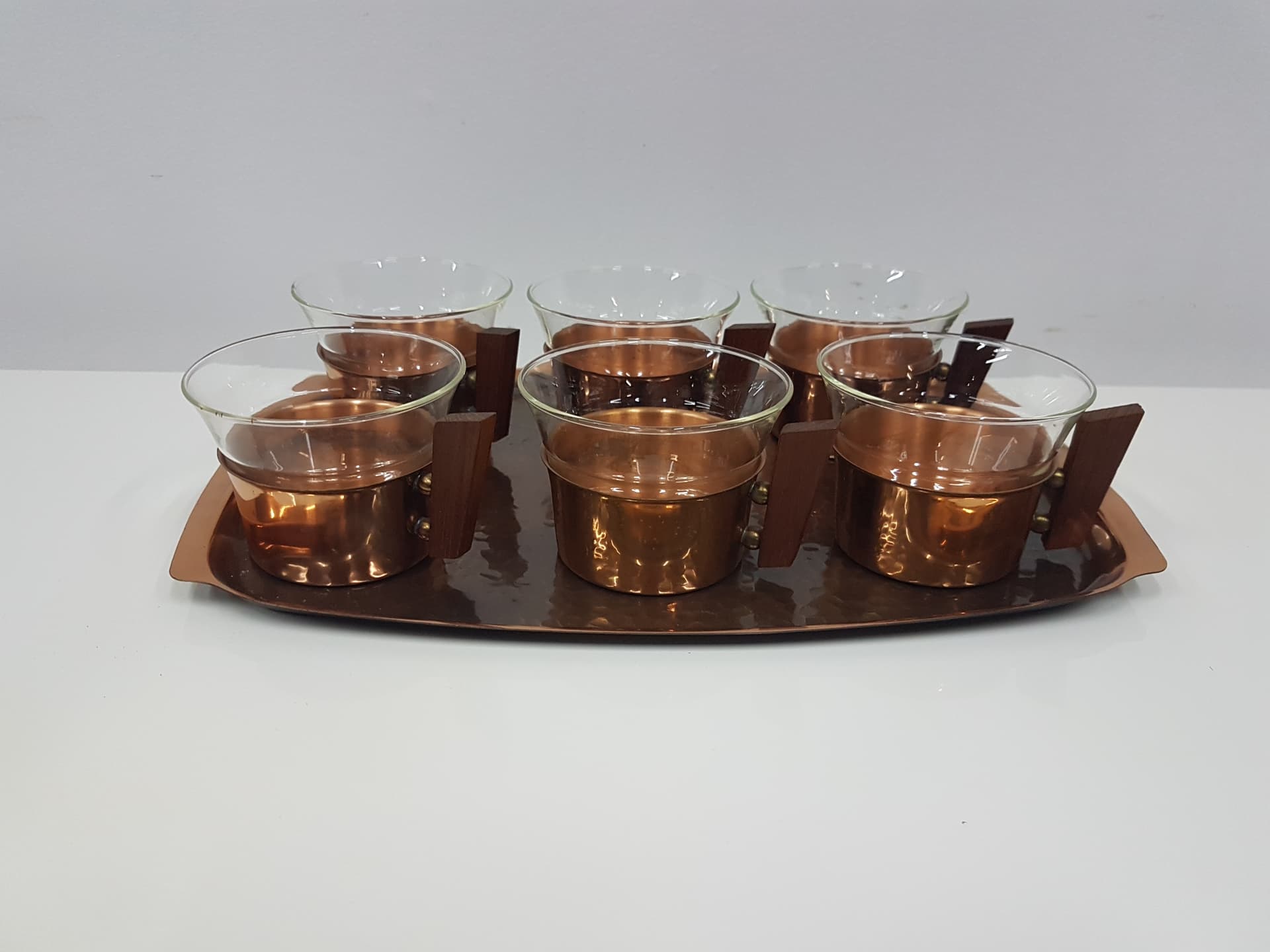 Glass set with tray, Schott Mainz Jenaer Glas, transparent glass, copper gold, teak wood brown - 351173
