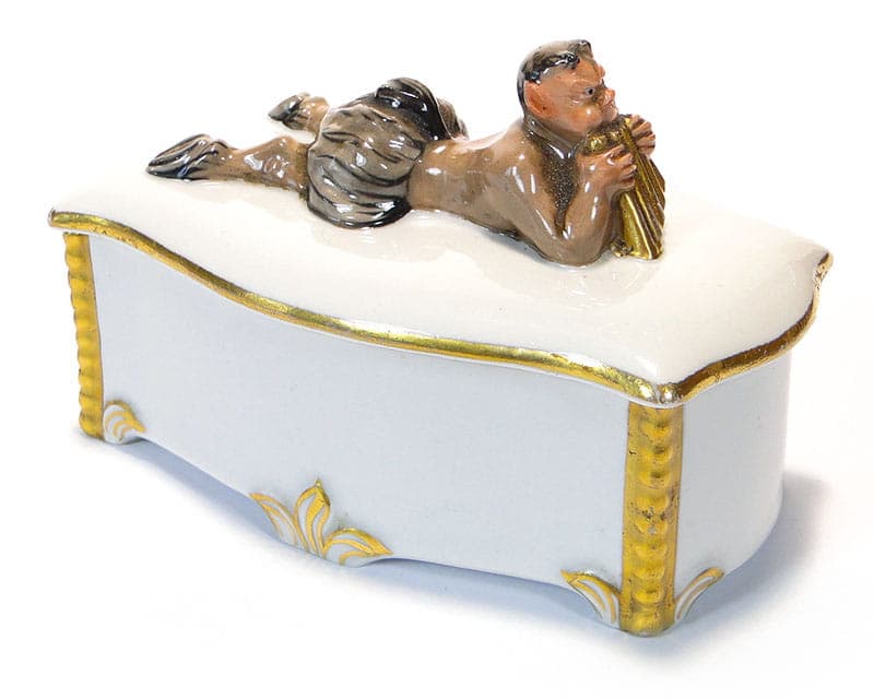 Puzdro dekoracyjne, porcelana biała złocona, Czechy, lata 20. - 351223