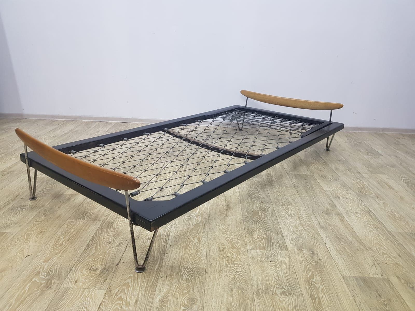 Daybed, No. 2, teak brown, chrome silver, black, by Fred Ruf - 351243