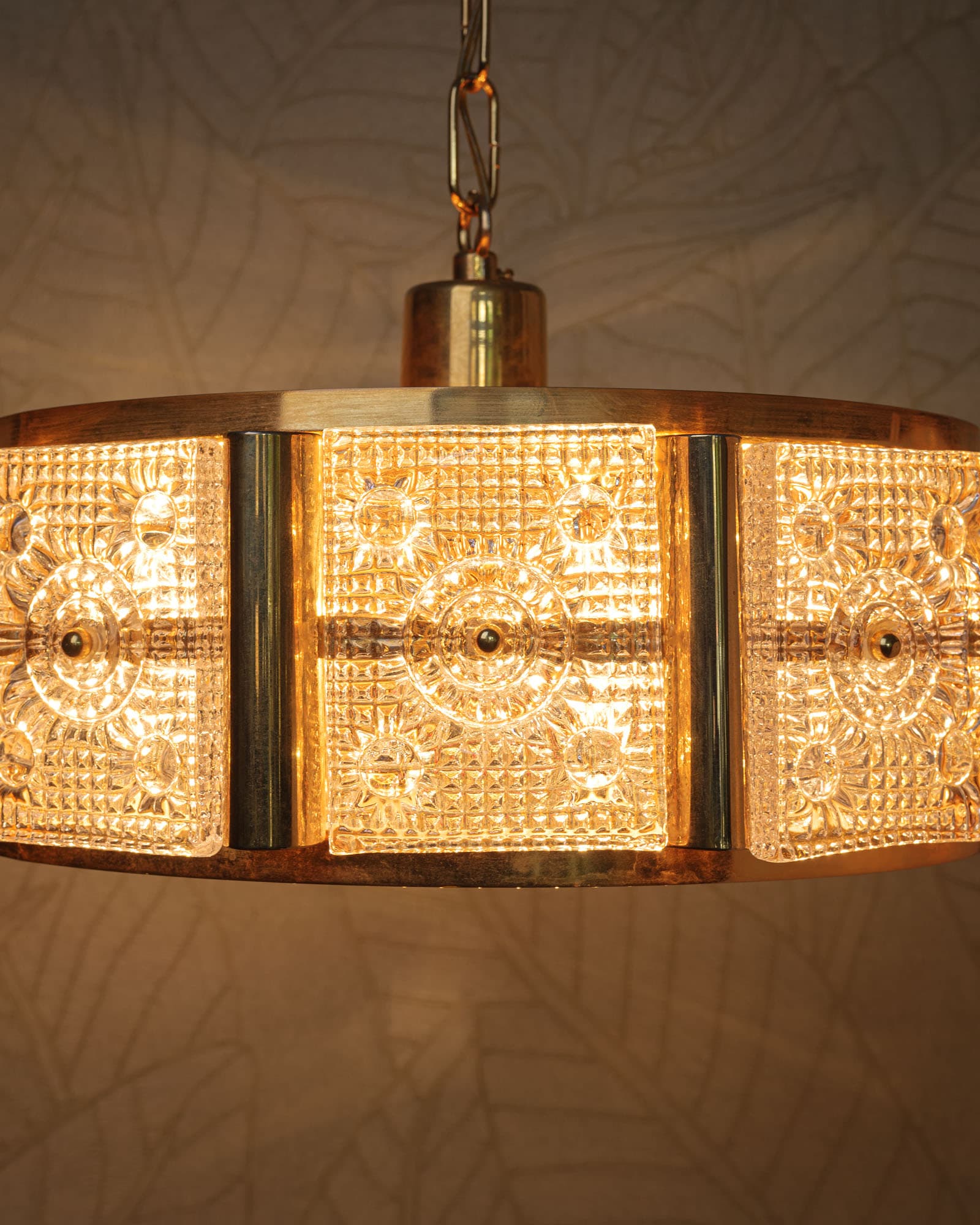 Lampa sufitowa, złoto przezroczysty, mosiądz szkło, proj. C. Fagerlund, Orrefors, Szwecja, lata 60. - 351283
