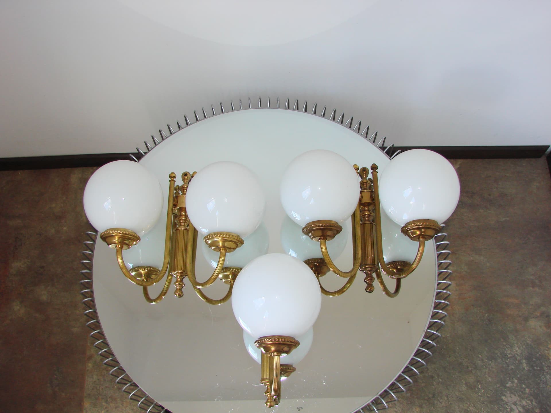Coffee table round, silver mirror, silver metal, 1990s - 351442