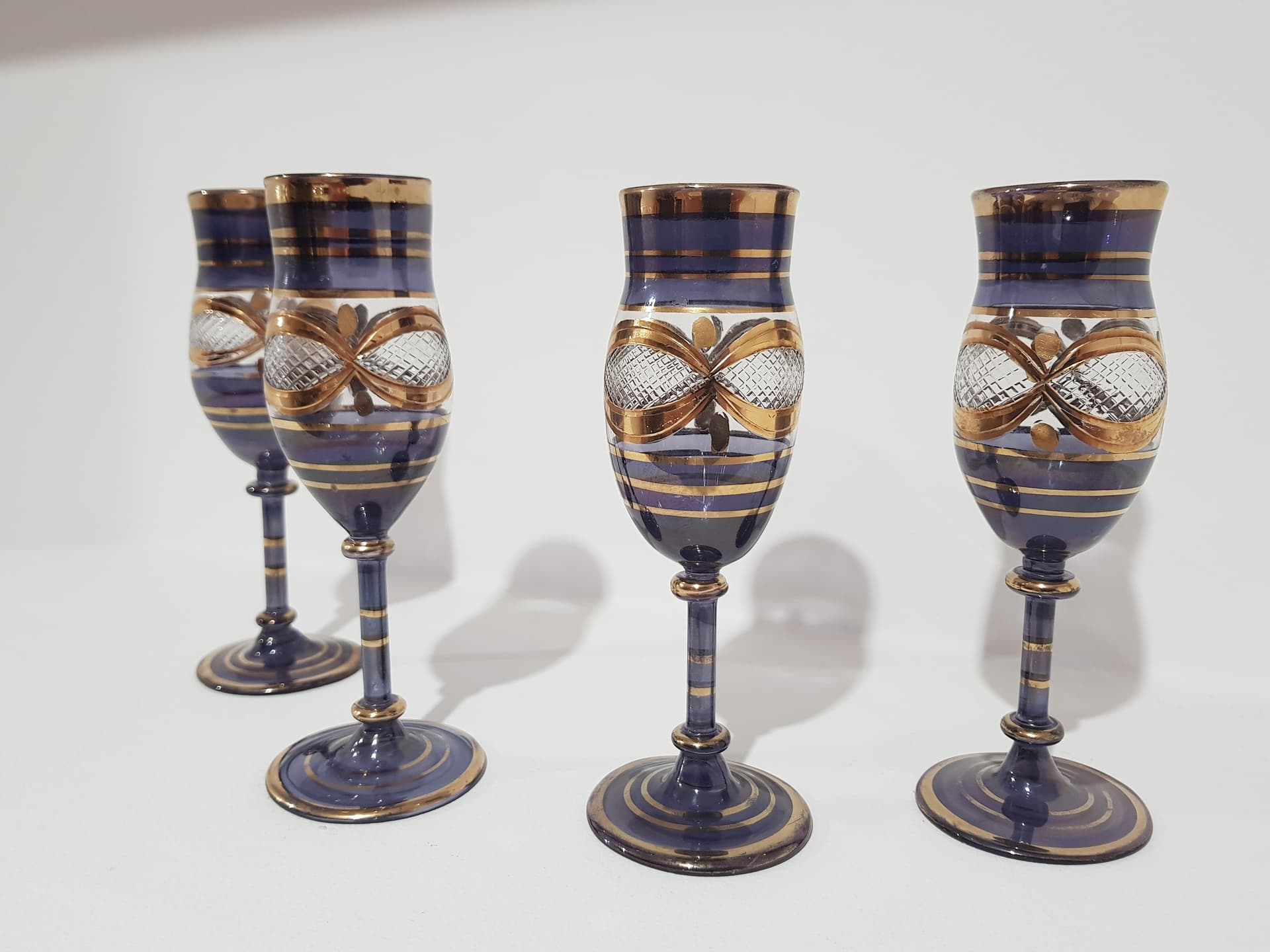Set of Four Venetian Glasses, blue glass, gold, Italy, 1960s - 352059