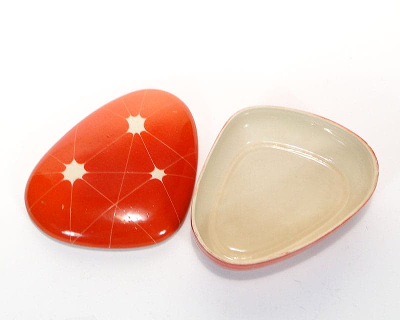 Bonbonniere New Look, orange-red, porcelain, Chodzież, Poland, 1960s. - 352579