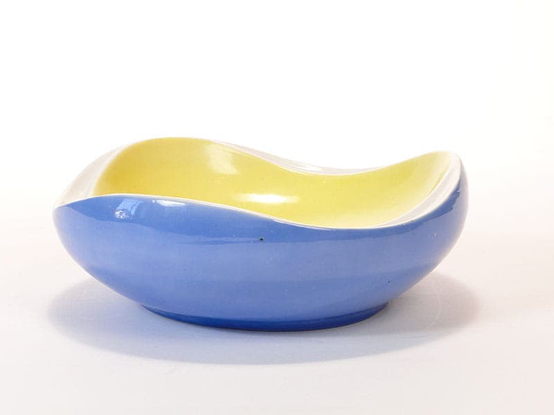 Centerpiece New Look, blue yellow white porcelain, by Z. Przybyszewska, Ćmielów, Poland, 1950s. - 352611