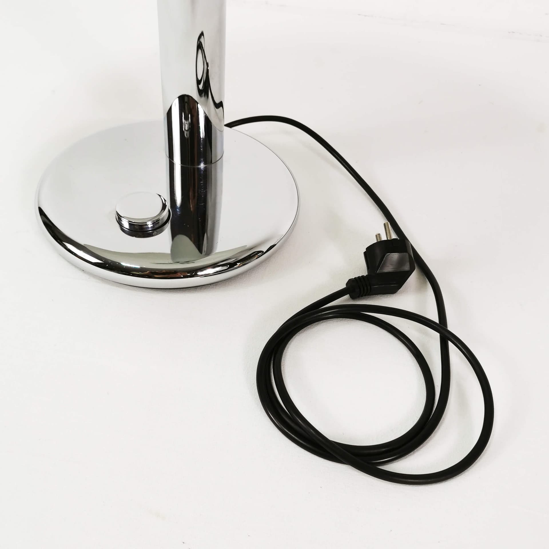 Lampa biurkowa Bauhaus, brązowy, metal chrom, proj. H. G. Pfaender, Hillebrand, Niemcy, lata 60. - 352760