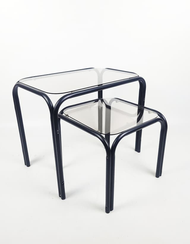 Set of two coffee tables, grey glass, black metal, 1980s. - DIMENSION