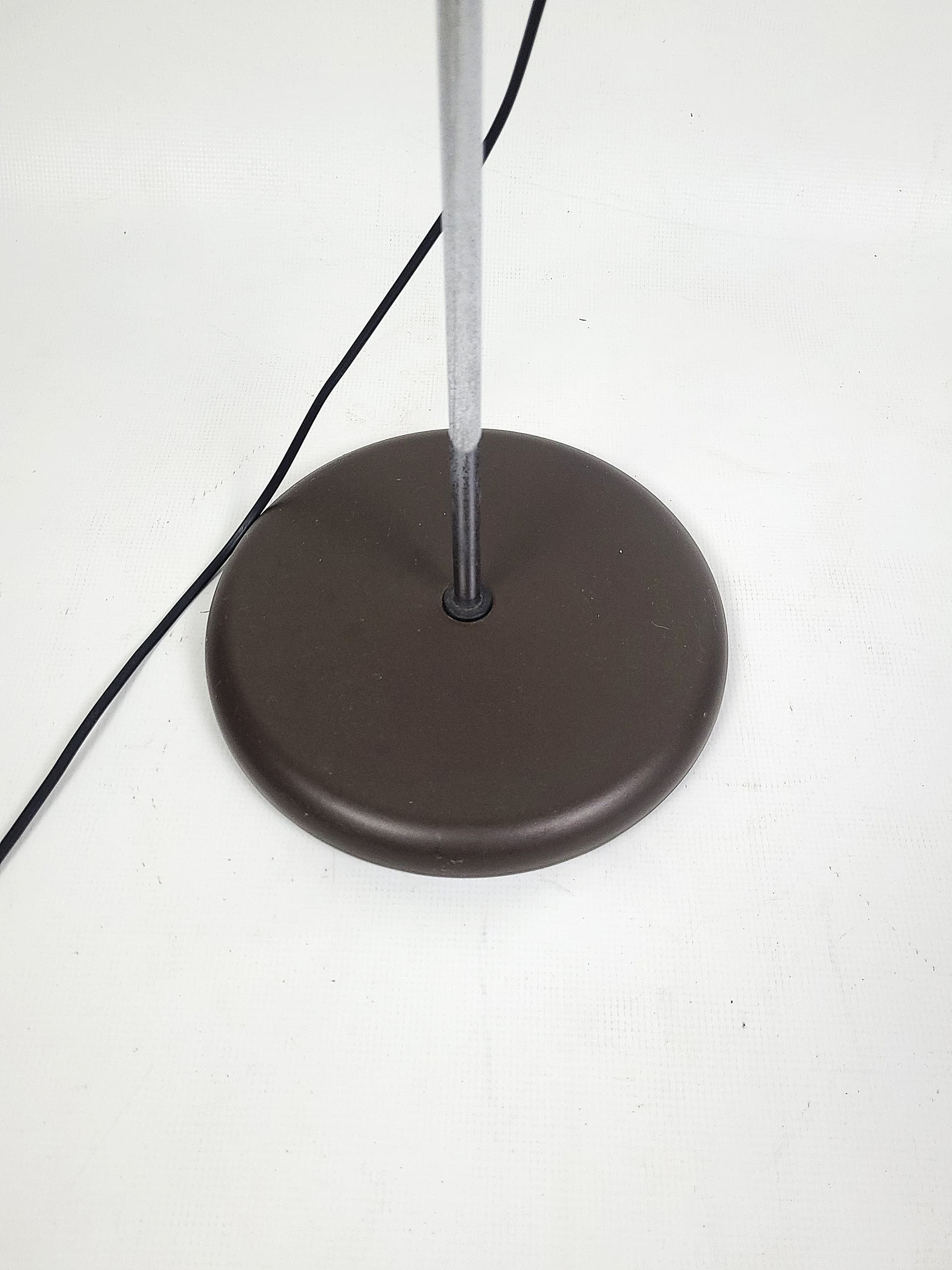 Lampa podłogowa, ciemnobrązowy chrom, metal, lata 70. - 352873