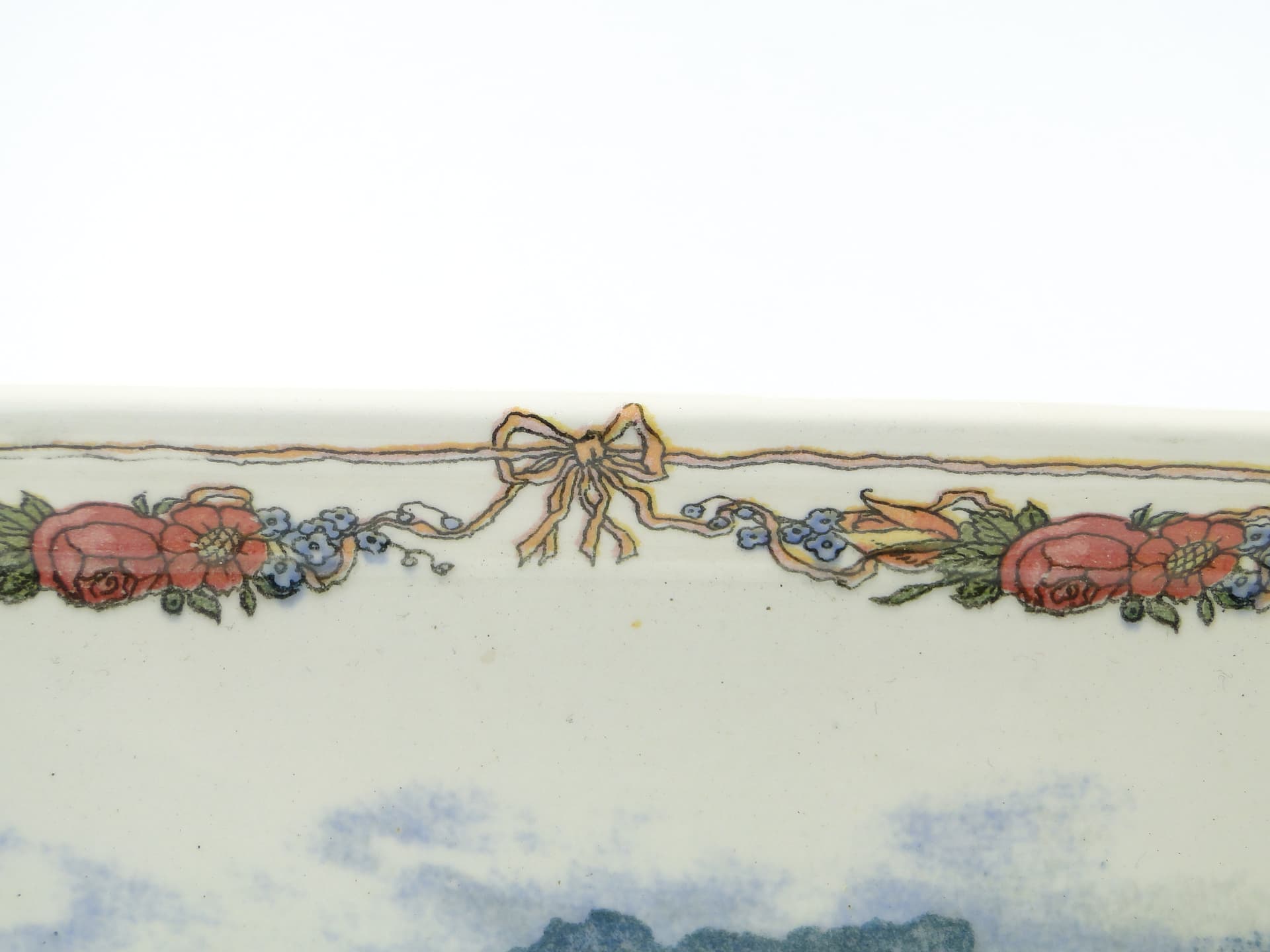 Tray Obernai, multicolour ceramics, by H. Loux, Sarreguemines, France, early 20th c. - 352927