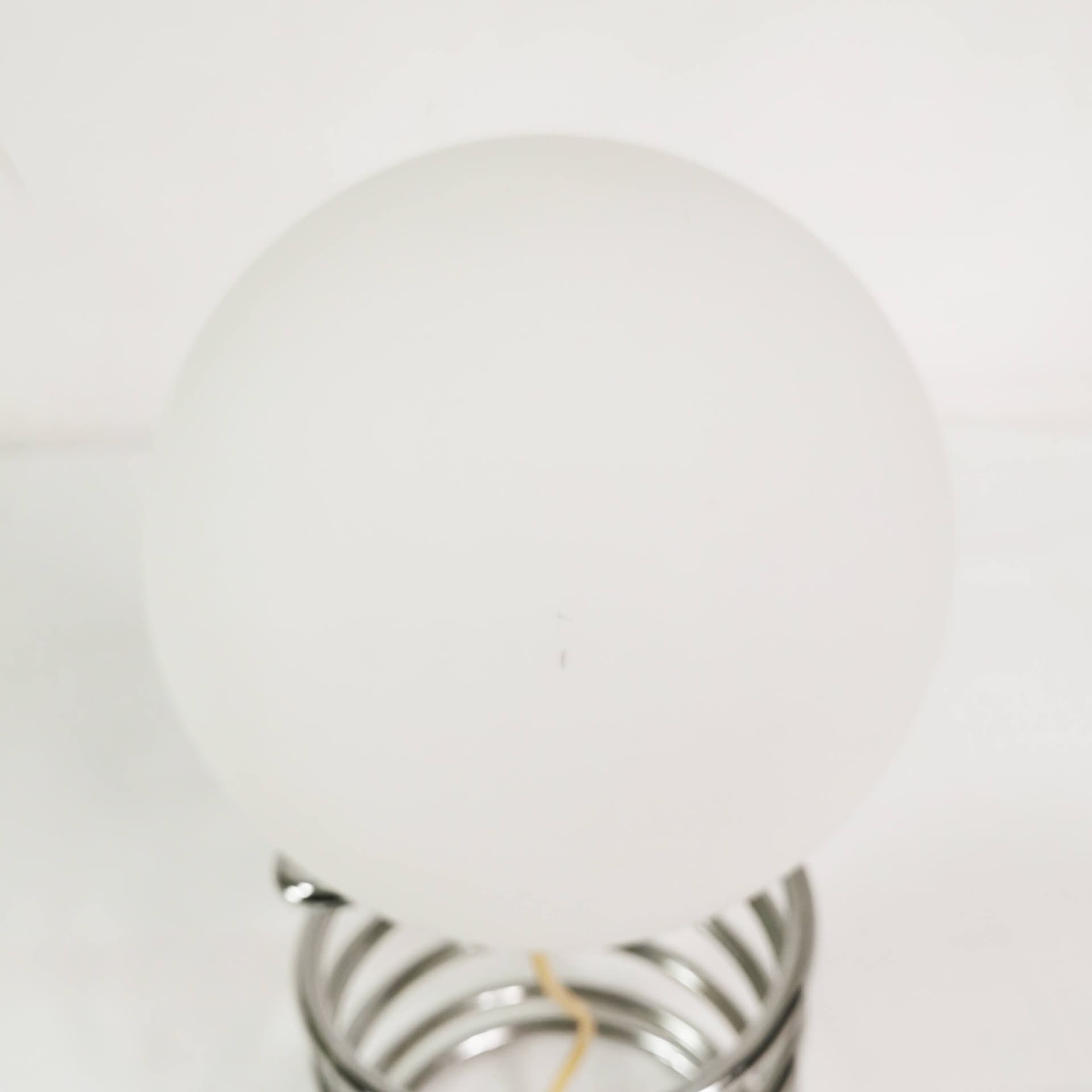 Lampa stołowa Space Age, chrom srebrny, szkło biały, proj. I. Maurer, Niemcy, lata 70. - 353141
