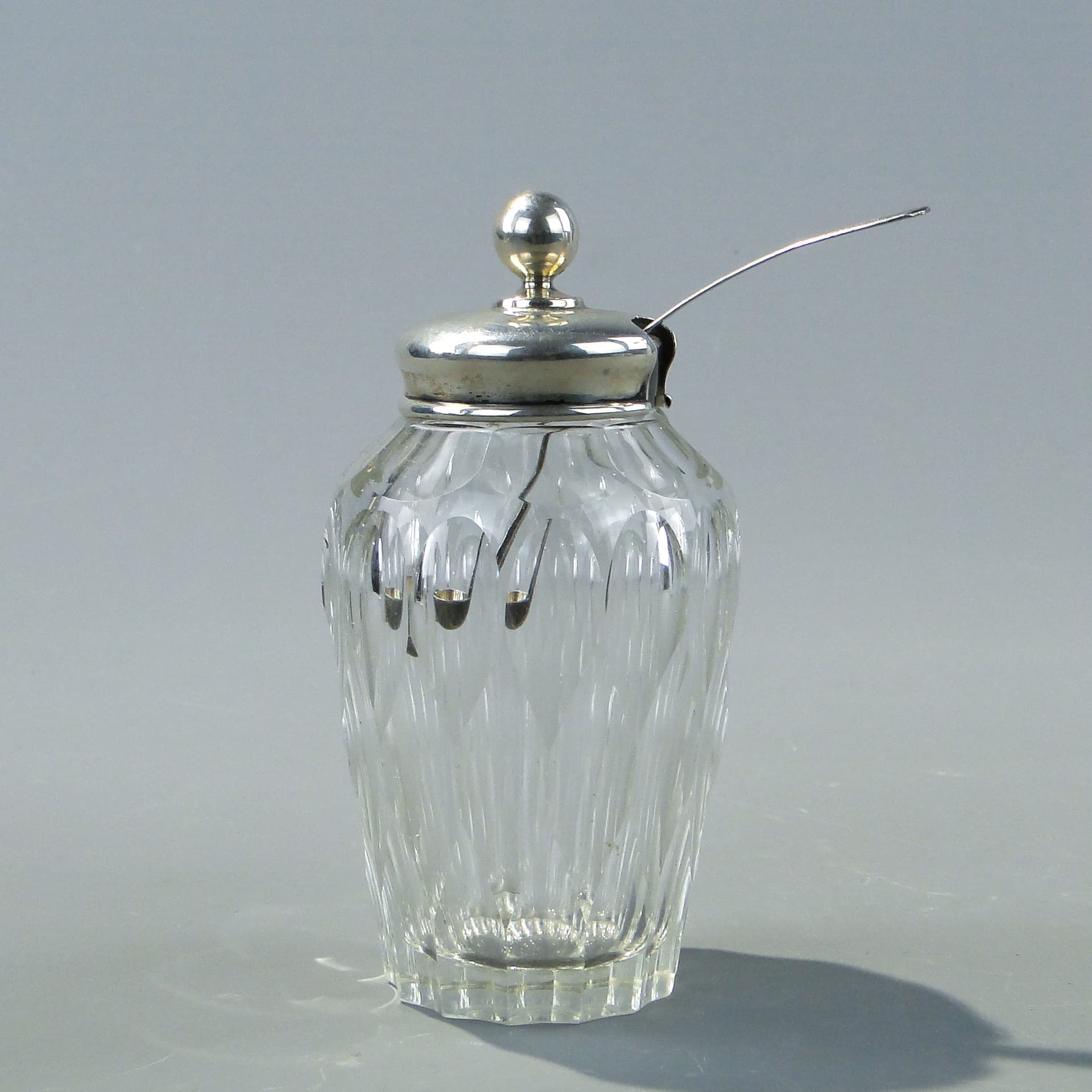 Olive container Art Deco, transparent crystal, silver, 1920s. - 353334