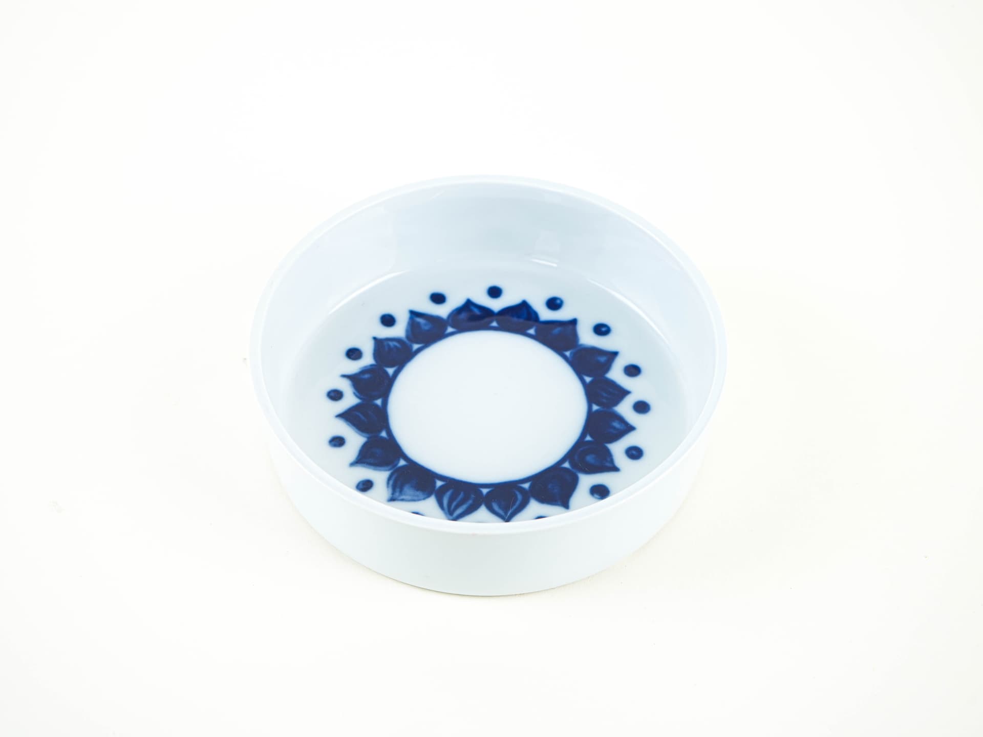 Miseczka 6022, biała porcelana, dekor kobaltowy, Bing & Grøndahl, Dania, lata 70. - 353498