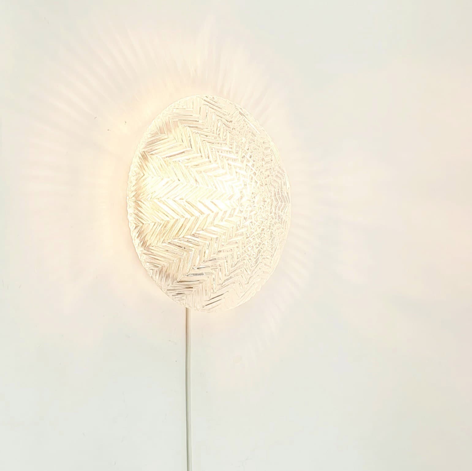 Wall lamp Zig zag, transparent glass, Limburg, Germany, 1970s. - 353529