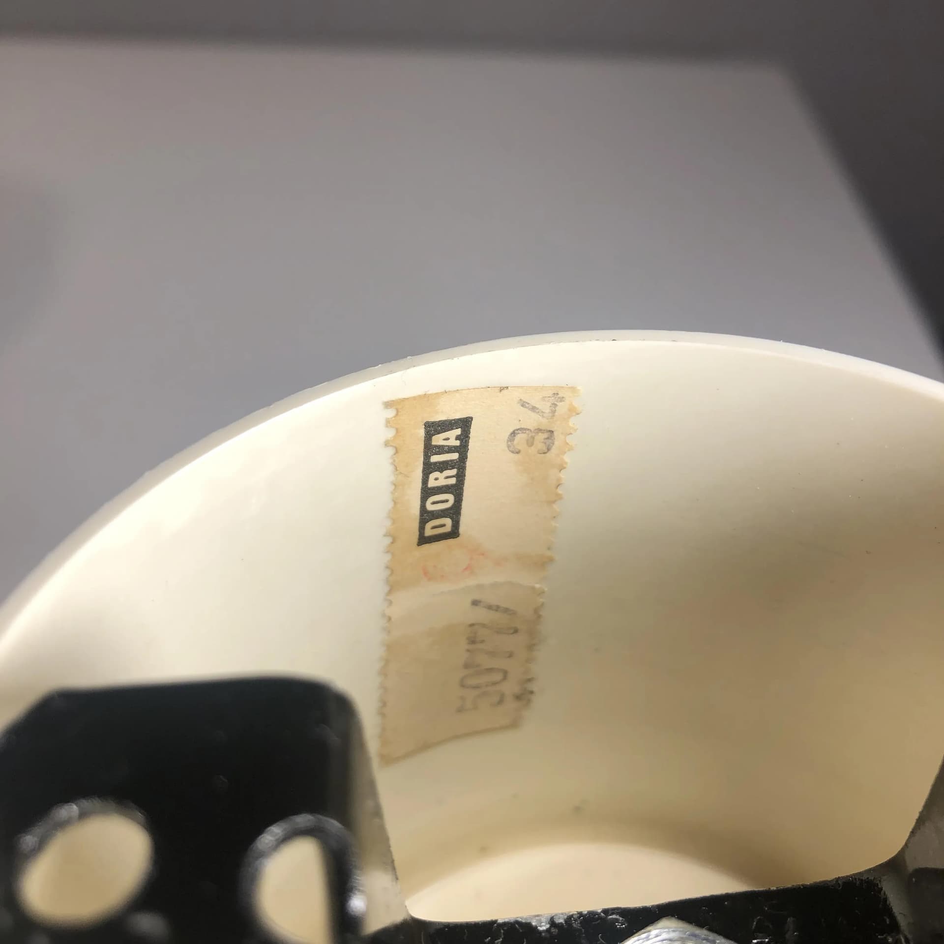 Para plafonów, szkło ivory white, Doria Leuchten, Niemcy, lata 70. - 26194