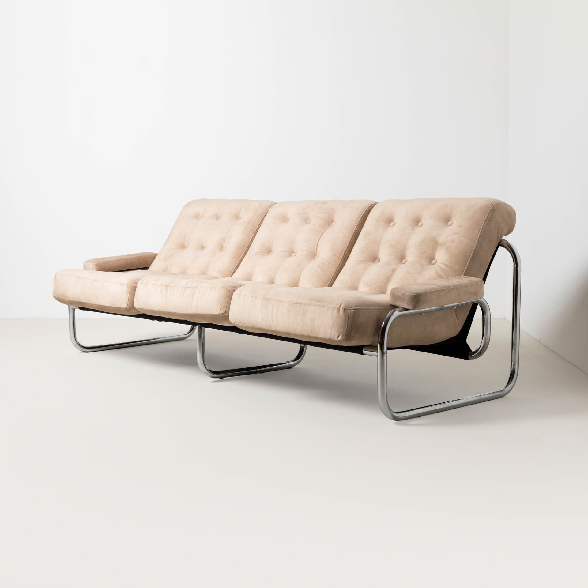 Sofa trzyosobowa Borkum, velvet beżowy, stal chromowana, proj. J. B. Häggström, Ikea, Szwecja, lata 70. - 353882