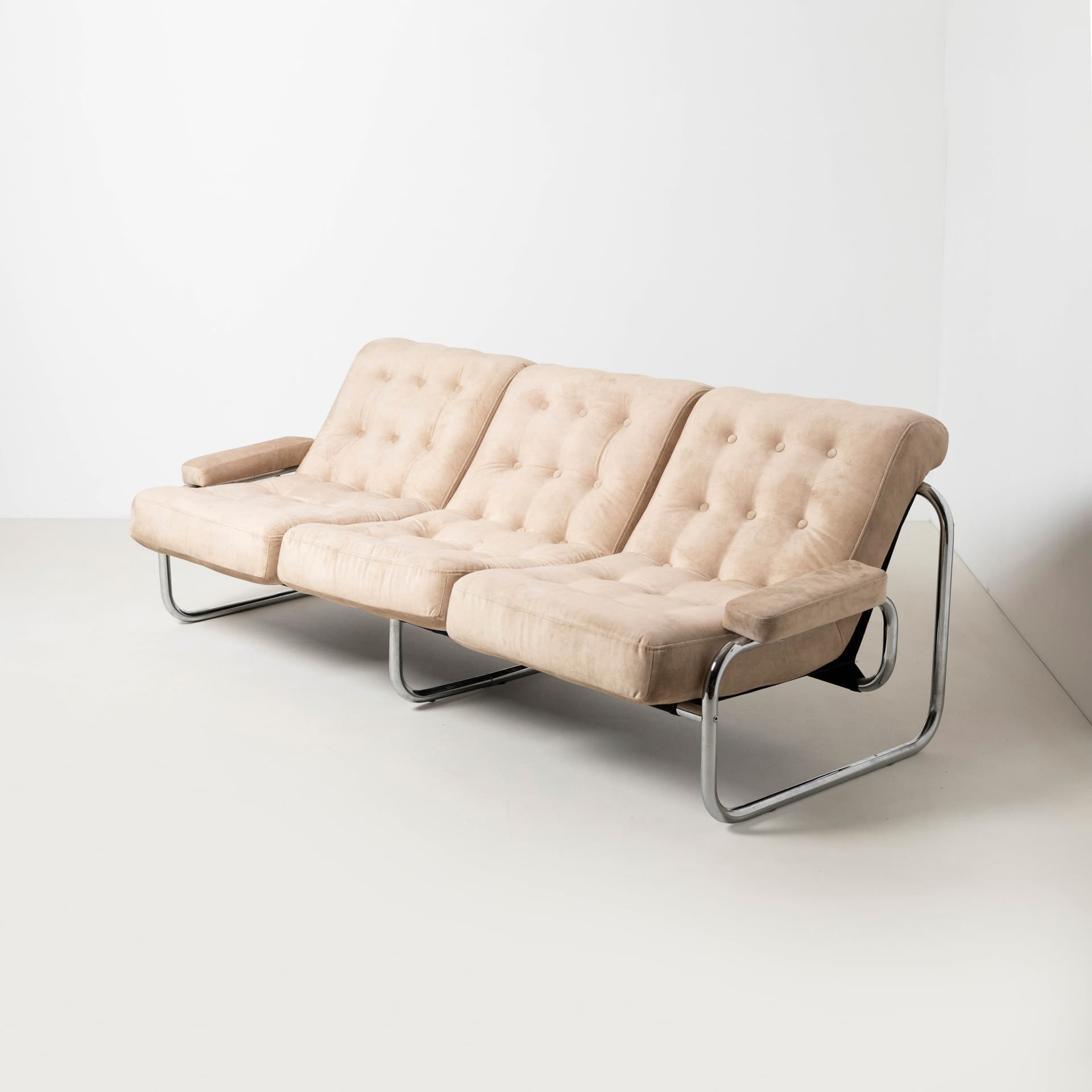 Sofa trzyosobowa Borkum, velvet beżowy, stal chromowana, proj. J. B. Häggström, Ikea, Szwecja, lata 70. - 353884