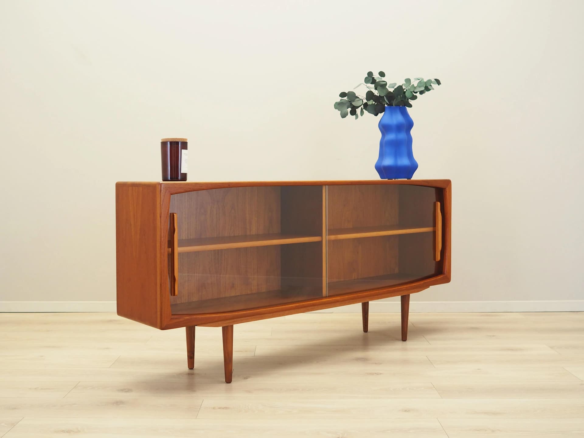 Sideboard, teak pomarańczowy, Dania, lata 70. - 26059