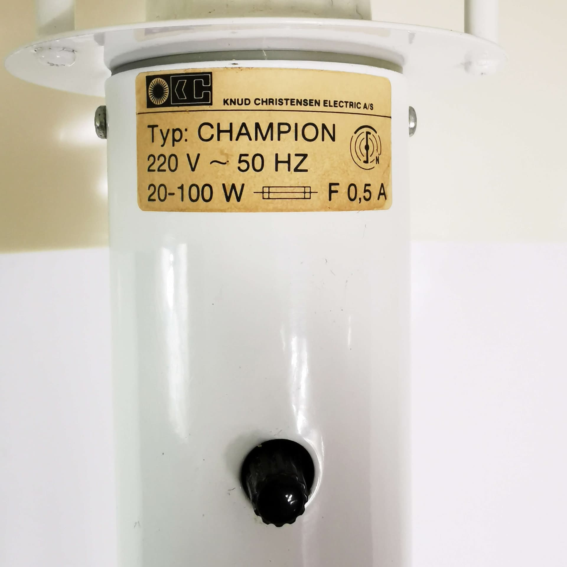 Floor lamp Space Age, white metal, white plastic, by K. Christensen, Denmark, 1970s. - 354258