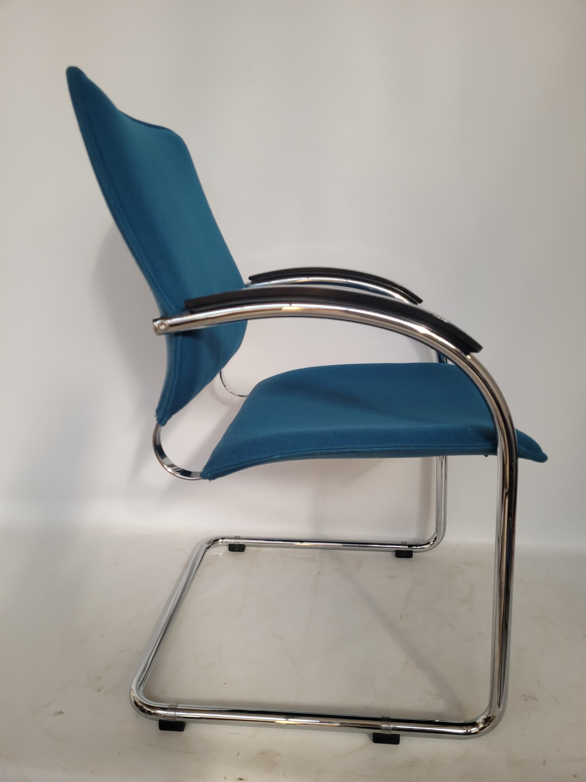 Krzesło Bauhaus, niebieski, chrom, drewno, Thonet, lata 70. - 354566