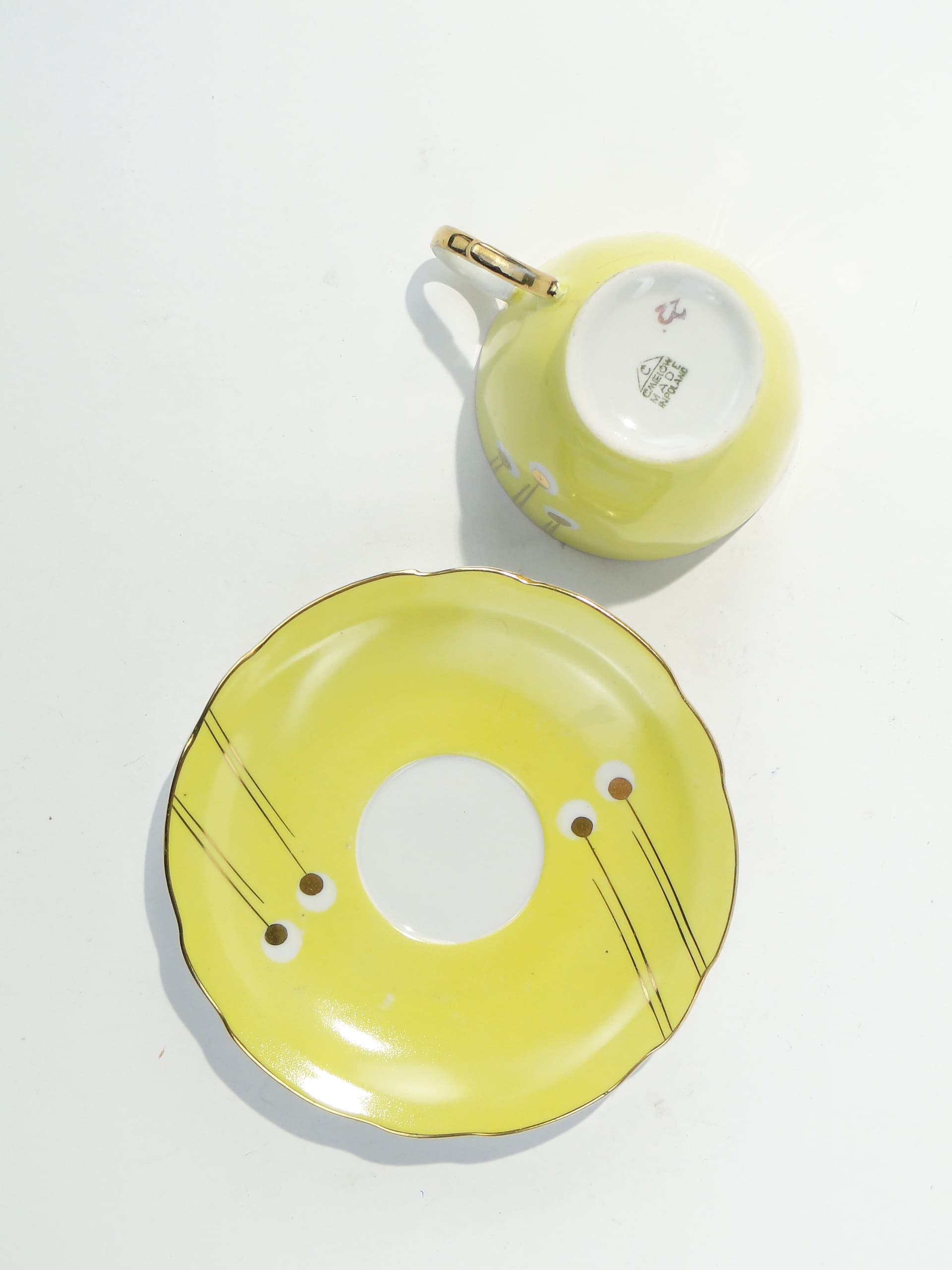 Coffee Cup Pawie Oczka, white yellow porcelain, gilded, by W. Potacki, Ćmielów, Poland, 1950s - 354668