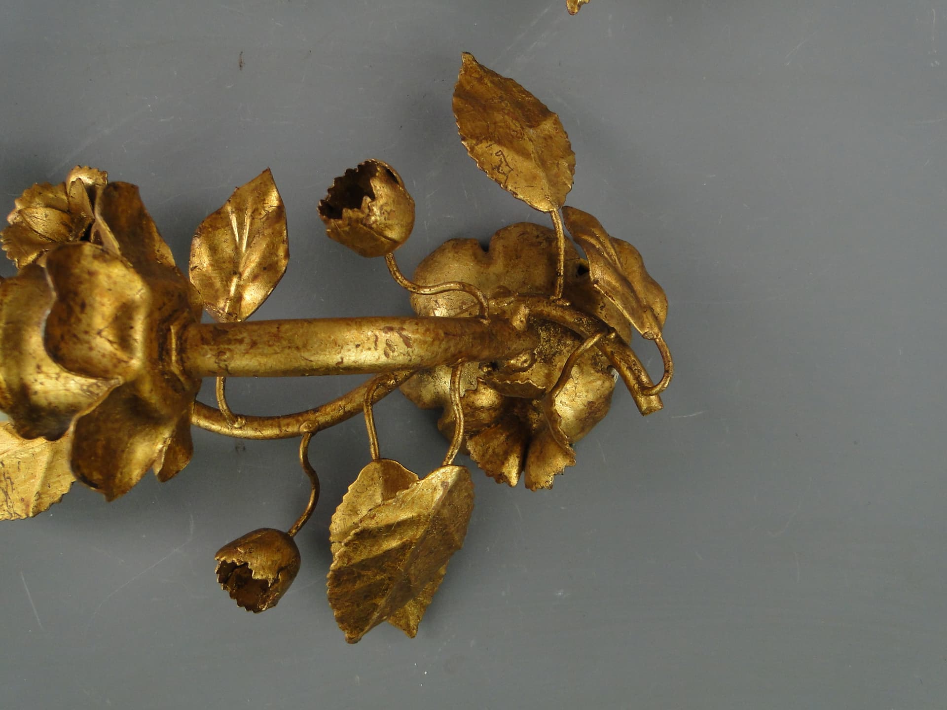 Para kinkietów florystycznych, złoty, metal, Włochy, lata 50. - 354827