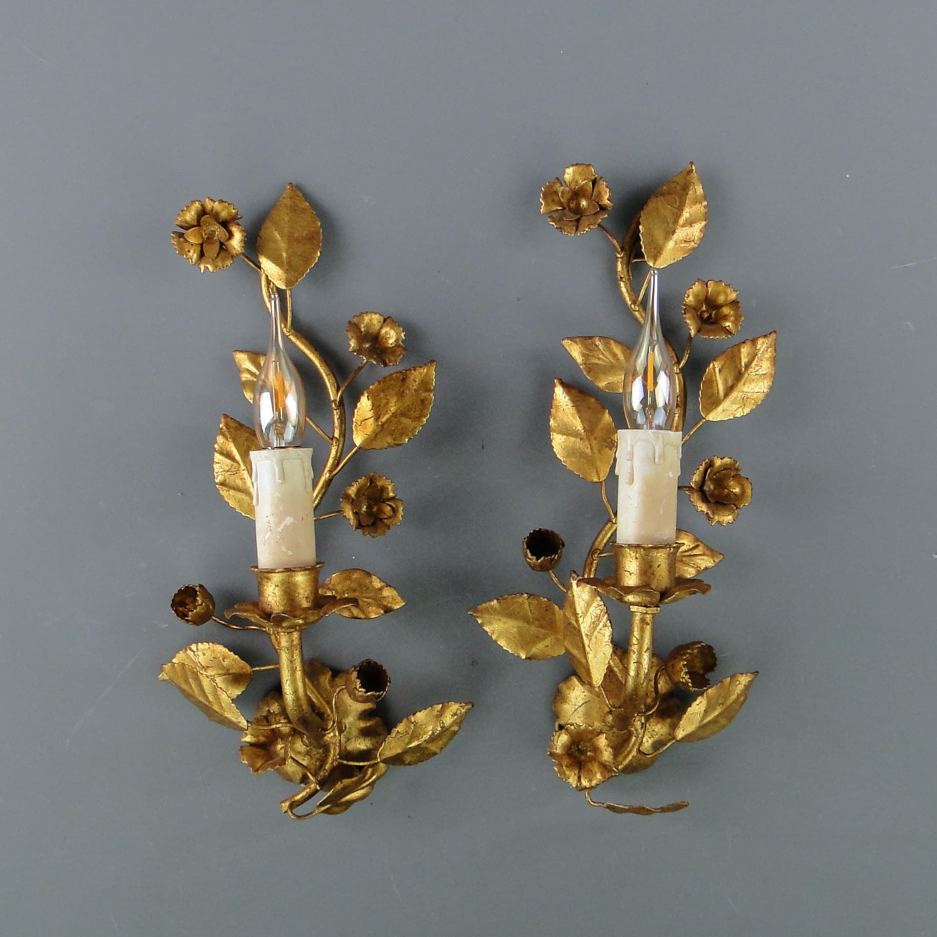 Para kinkietów florystycznych, złoty, metal, Włochy, lata 50. - 354826