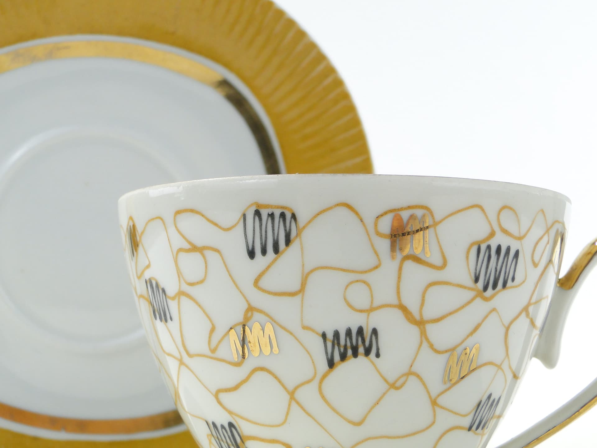 Filiżanka Regina, New Look, biała porcelana, złocenia, Ćmielów, Polska, lata 50. - 354839