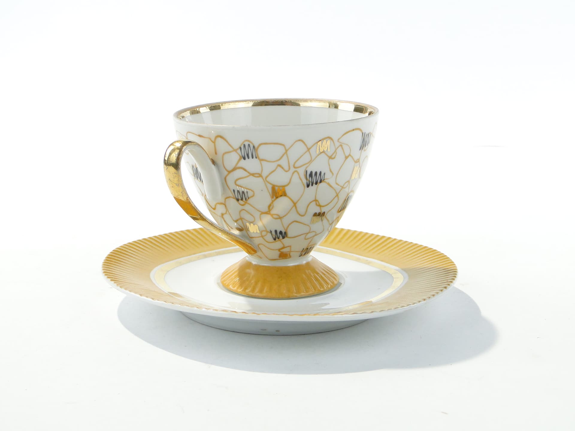Filiżanka Regina, New Look, biała porcelana, złocenia, Ćmielów, Polska, lata 50. - 354838