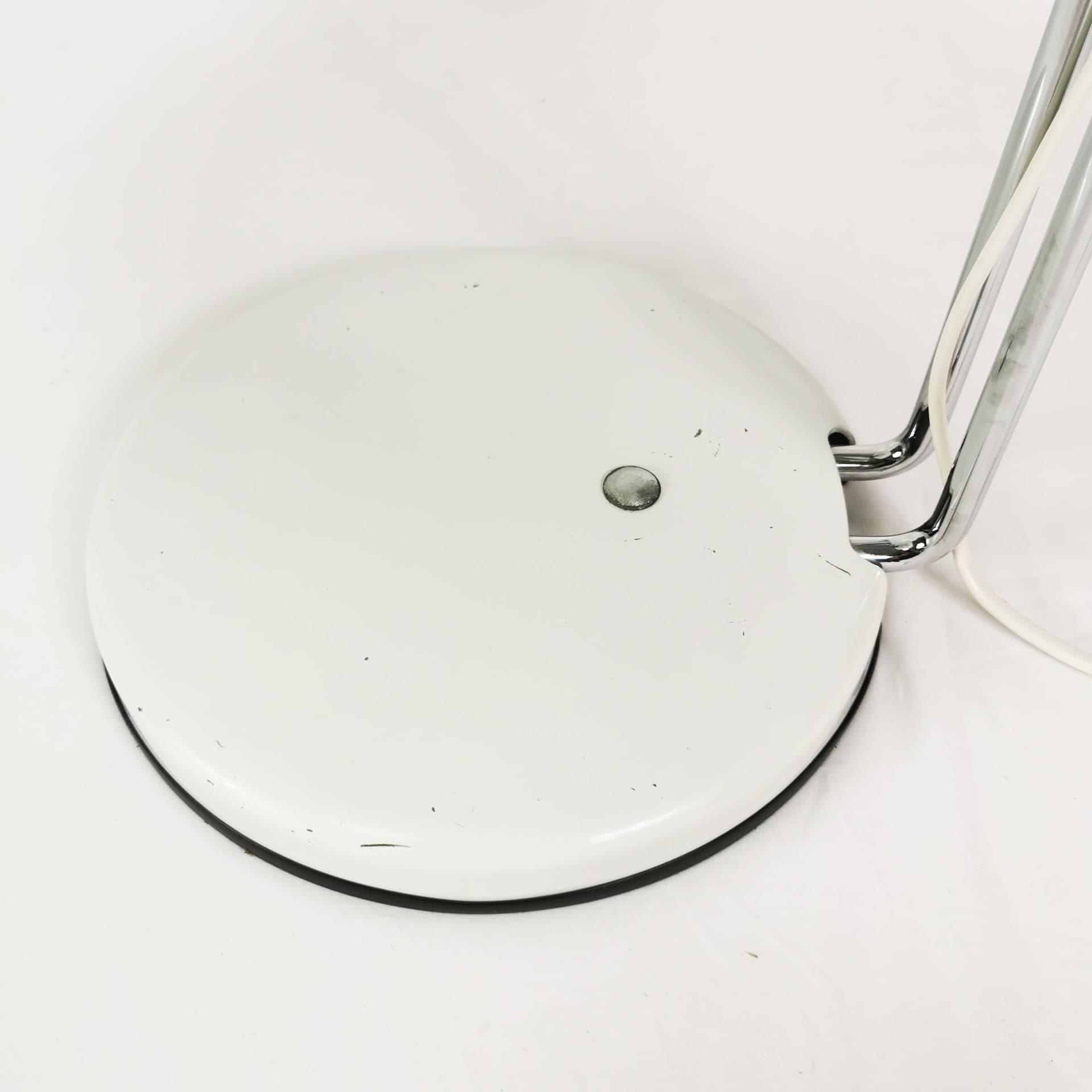 Lampa biurkowa MARS, biała, metal srebrny, proj. P. Sundstedt, Atelje Lyktan, Szwecja, lata 70. - 354991