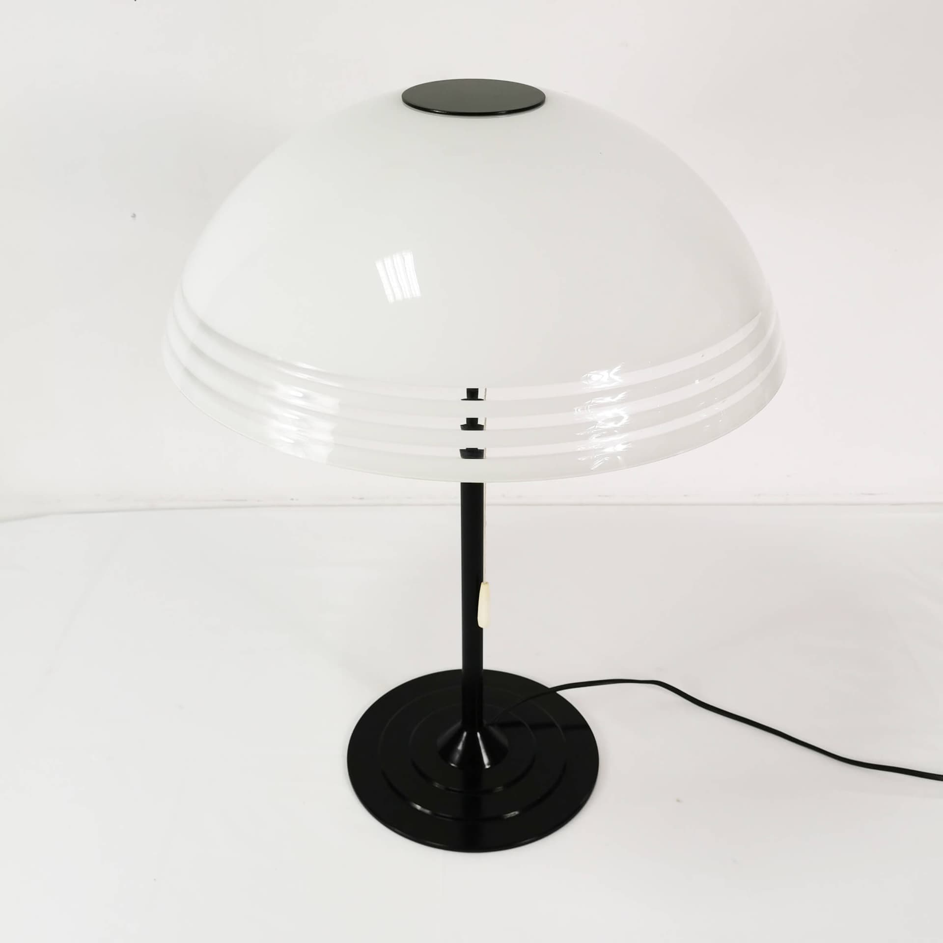Lampa stołowa, biel czarny, plastik metal, Niemcy, lata 70. - 355013