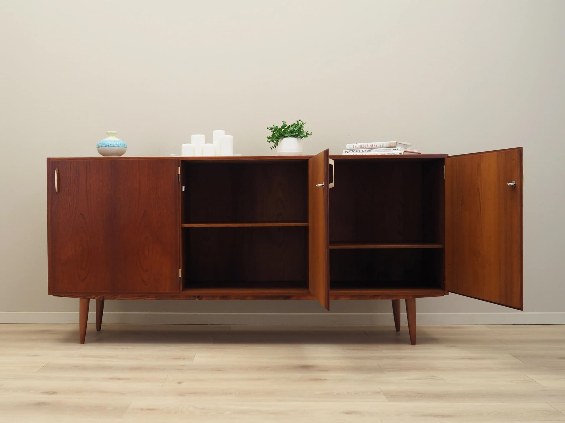 Sideboard, teak brązowy, Dania, lata 60. - 26321