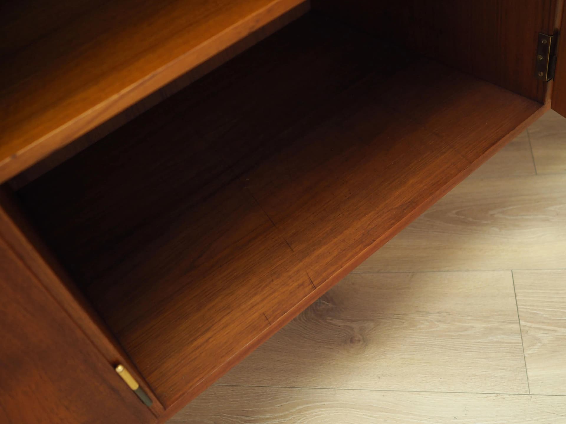 Sideboard, teak brązowy, Dania, lata 60. - 26325