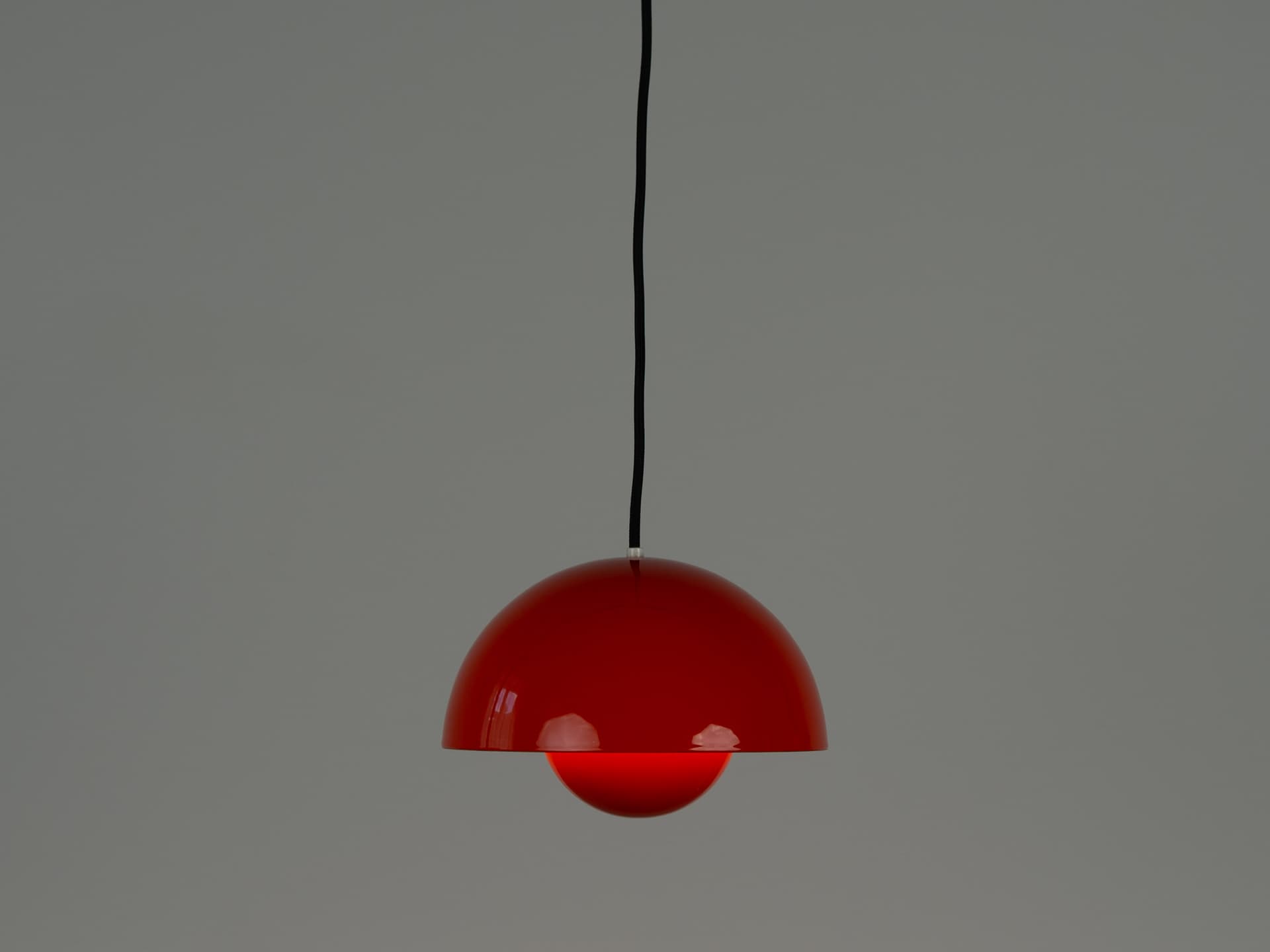 Pair of pendant lamps Flowerpot, red enamel, by V. Panton, Louis Poulsen, Denmark, 1960s. - 355254