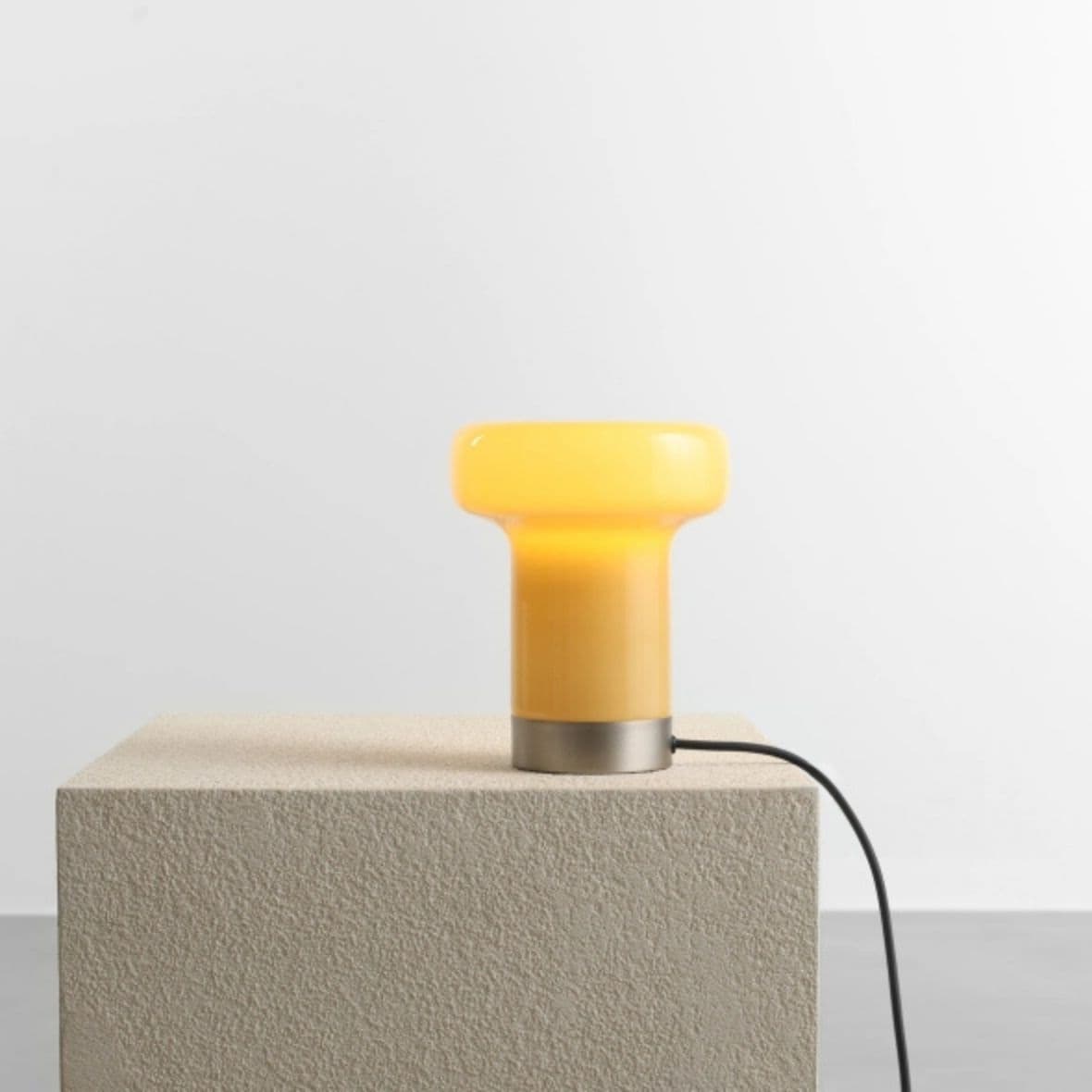 Lampa stołowa Bonbon imbirowa, Ø16, Nicer x Artera, Artera - 355462