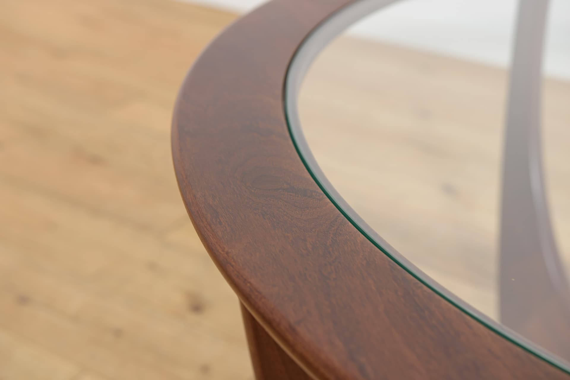 Coffee table Astro, brown teak, transparent glass, by V. Wilkins, G-Plan, United Kingdom, 1960s. - 355590