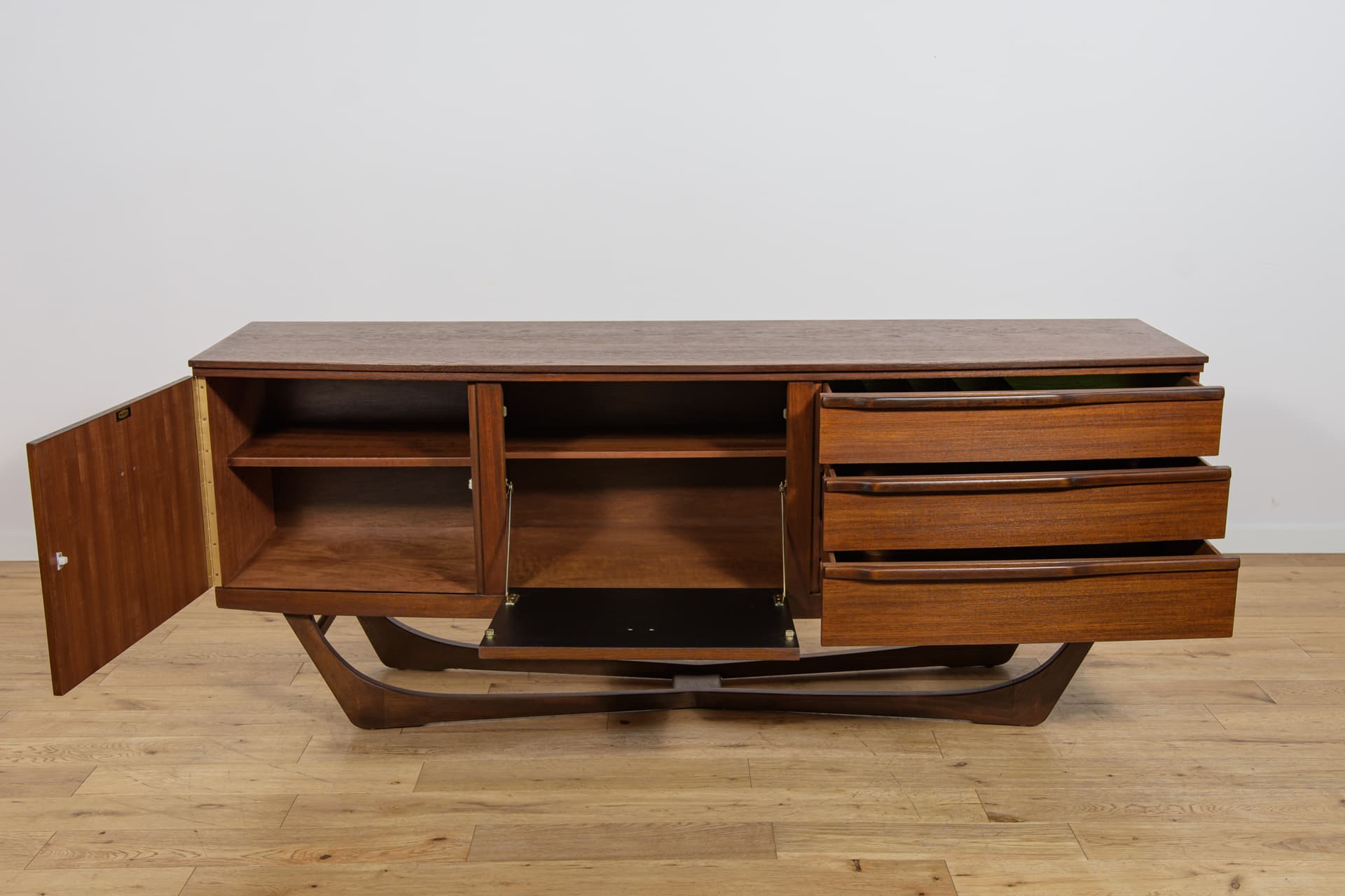 Komoda, teak brązowy, Beautility, Wielka Brytania, lata 60. - 355752